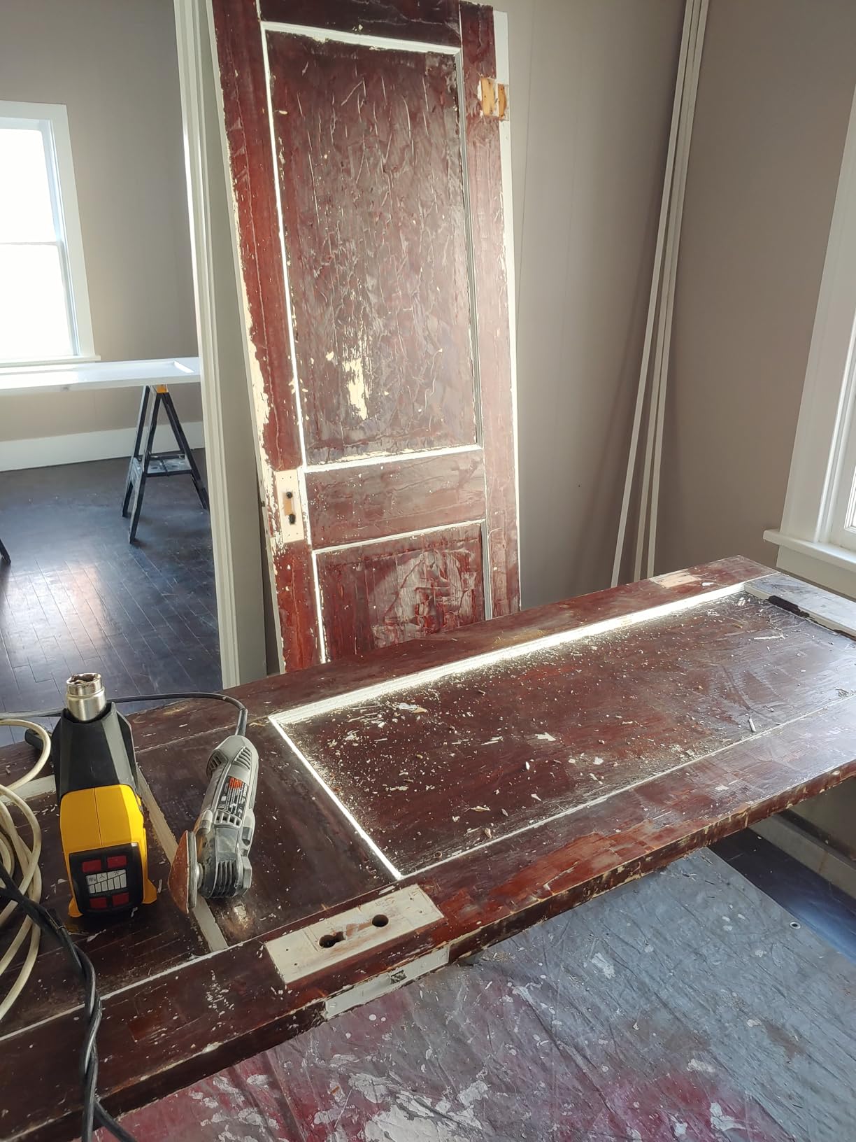 Wagner Spraytech 0503063 FURNO 500 Variable Temp Heat Gun, 2 Nozzles & 12 Temperature Settings Ranging 150°F-1200°F, Electric Heat Gun for Paint Removal, Bending PVC, Crafts and More customer photo 2