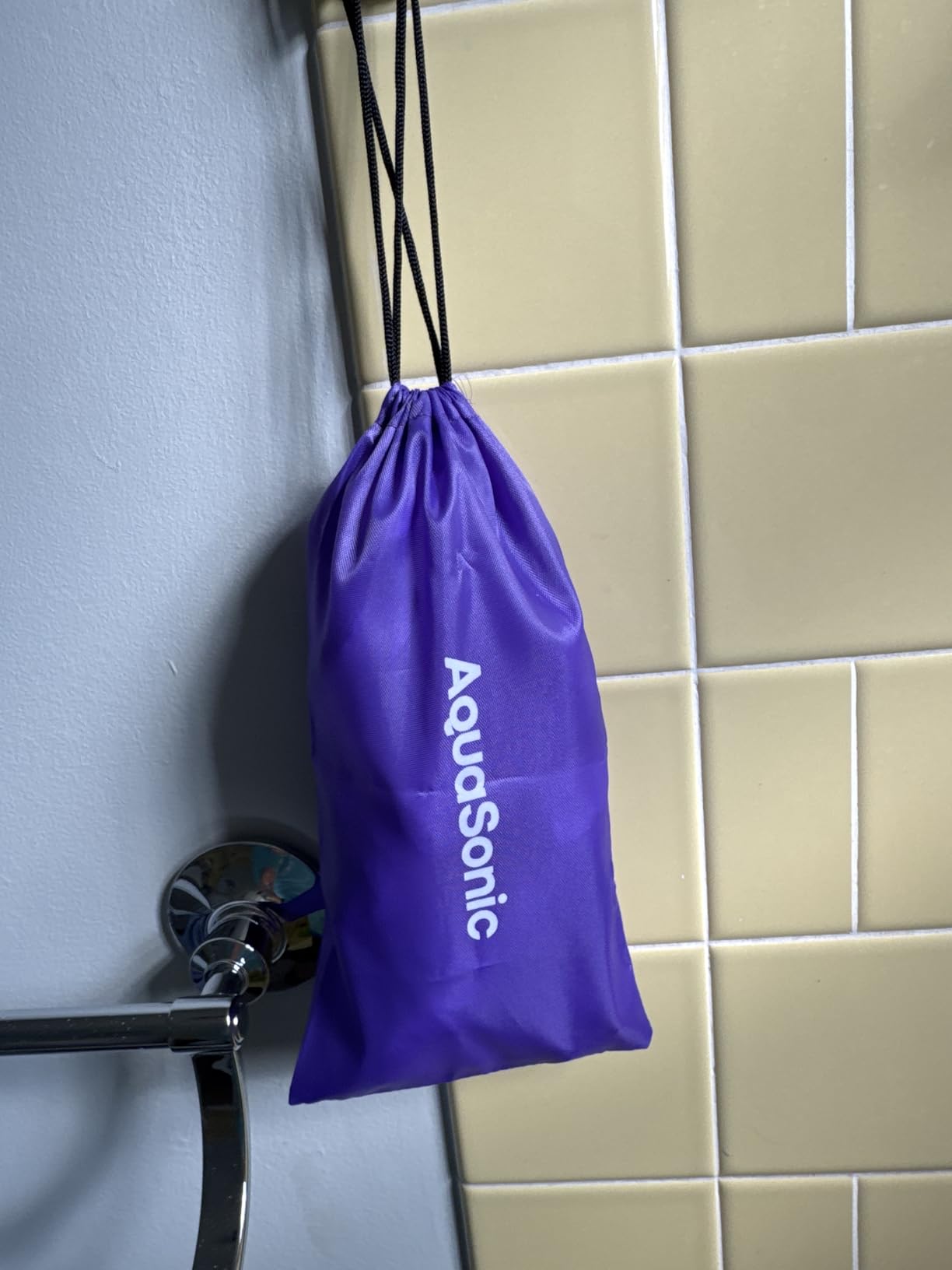 AquaSonic Water Flosser - Cordless Rechargeable Water Flossers for Teeth Cleaning - Waterproof Aqua Flosser, Portable Oral Irrigator for Dental Cleaning with 5 Jet Tips - Braces Home Travel. customer photo 1