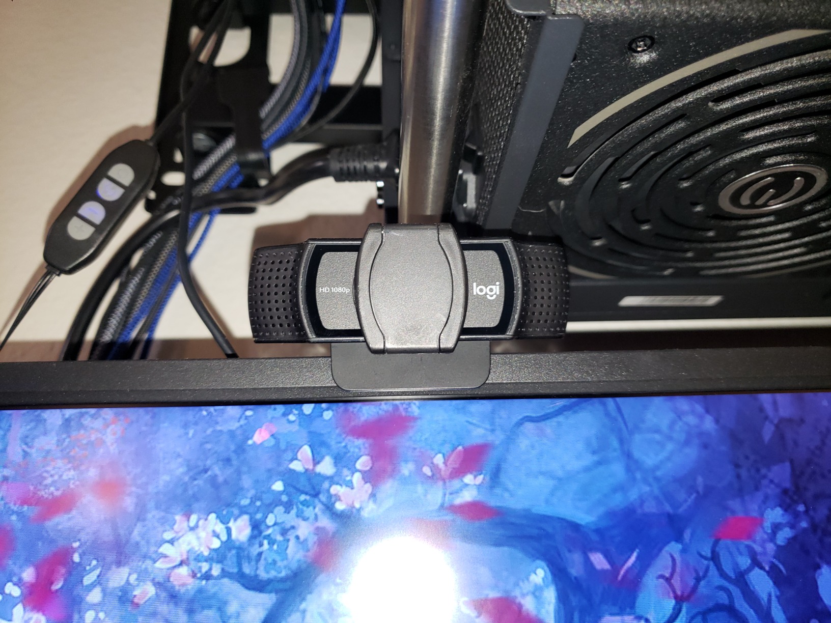 HUYUN The Webcam Privacy Shutter Protects Lens Cap Hood Cover Compatible for Logit HD Pro Webcam C920 & C930e & C922X C922x Pro customer photo 2