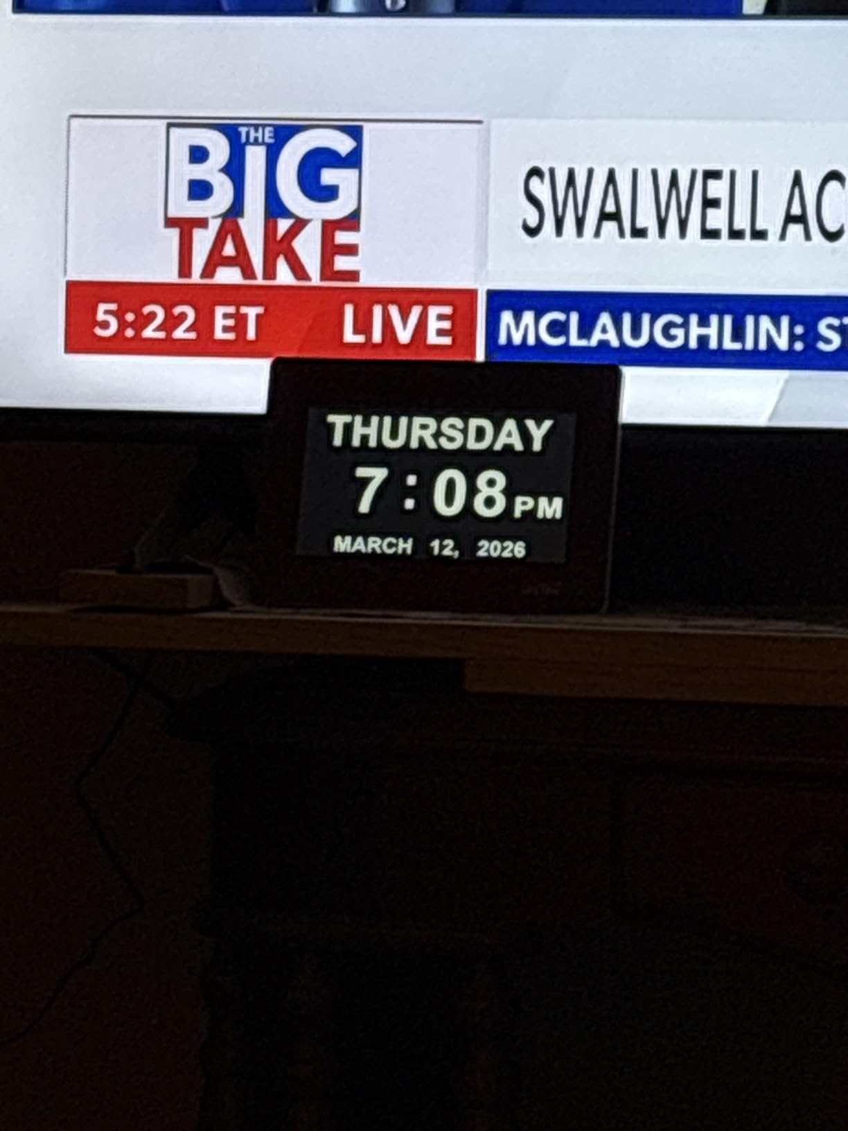 American Lifetime Large Digital Clock for Seniors, Black, 8 inch, with Day & Date, Customizable Alarms, Auto-Dimming, Multi-Language Support, Battery Backup, Easy Setup, and Gift Option customer photo 1