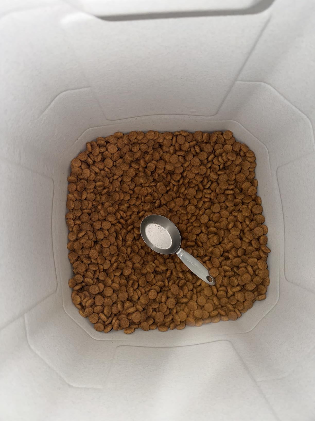 Hill's Science Diet Large Breed Adult Dry Dog Food 1-5, Quality Protein for Joint Support & Lean Muscles, Chicken & Barley, 35 lb. Bag customer photo 1