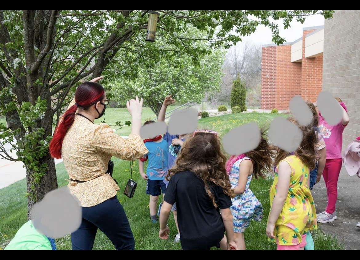 ZOWEETEK ZW-Z258 Portable Rechargeable Mini Voice Amplifier for Teachers with Wired Microphone Headset and Waistband,Supports MP3 Format Audio for Speech, Class, Training,Tour Guide,Power Amplifiers customer photo 1