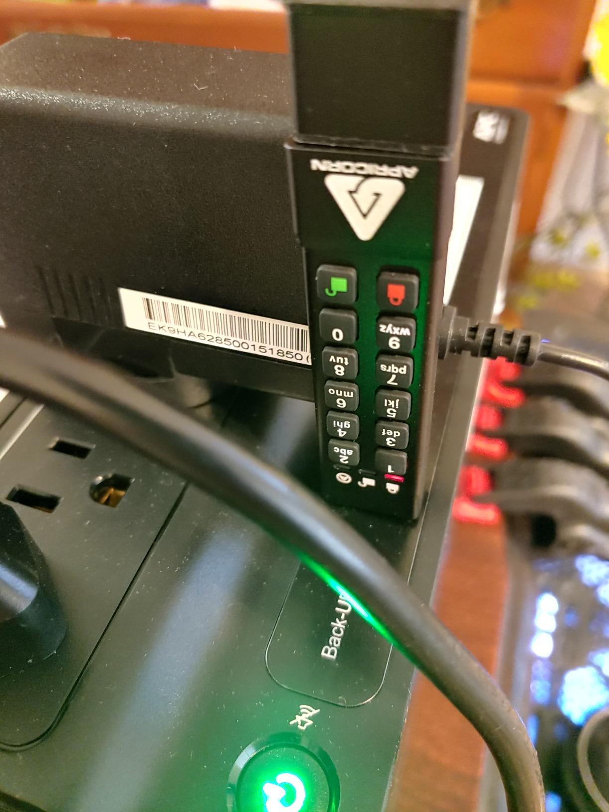 Apricorn 128GB Aegis Secure Key 3Z 256-bit AES XTS Hardware Encrypted FIPS 140-2 Level 3 Validated Secure USB 3.0 Flash Drive (ASK3Z-128GB) customer photo 1