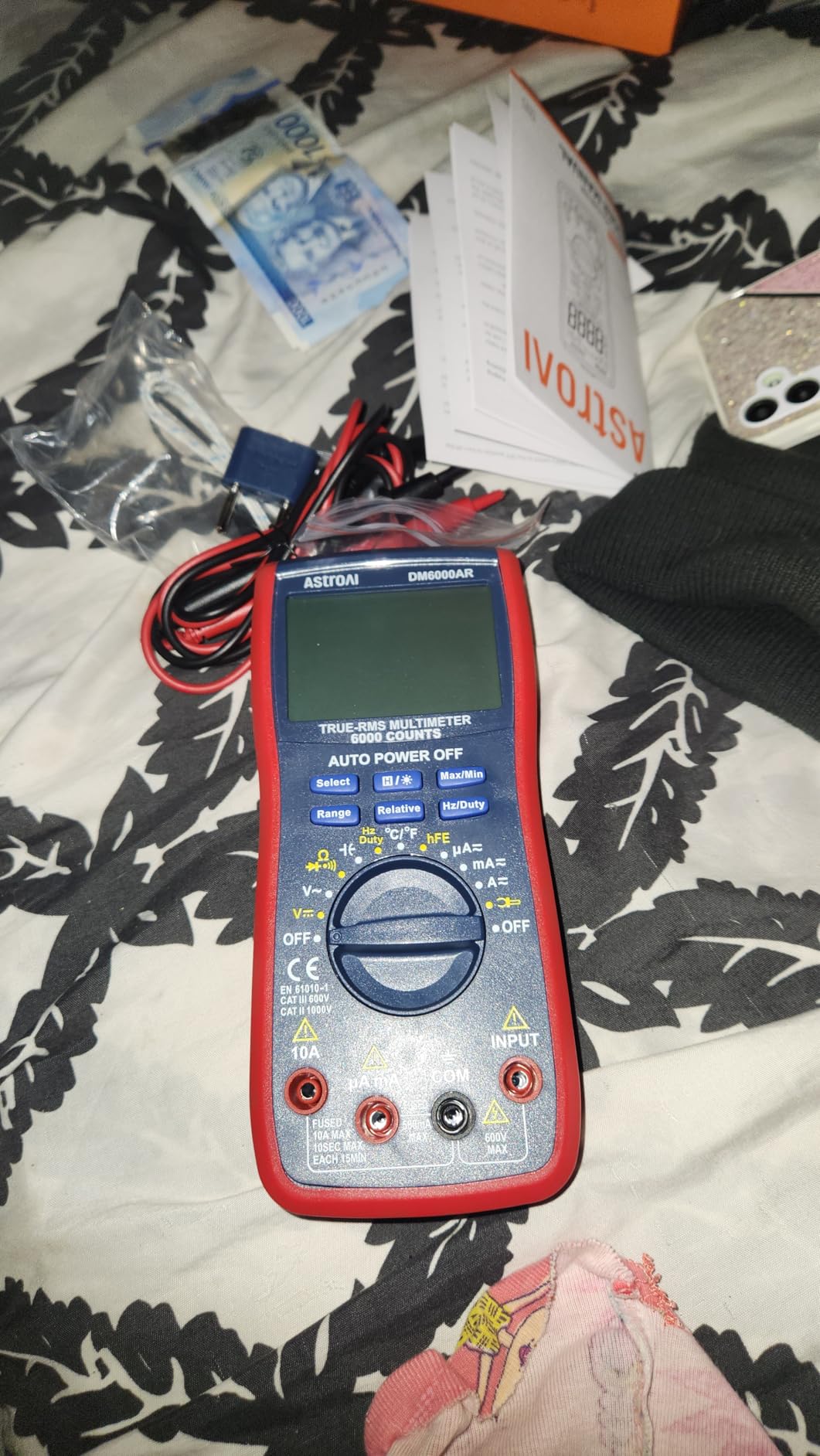 AstroAI Digital Multimeter and Analyzer TRMS 6000 Counts Volt Meter Ohmmeter Auto-Ranging Tester; Accurately Measures Voltage Current Resistance Diodes Continuity Duty-Cycle Capacitance Temperature customer photo 2