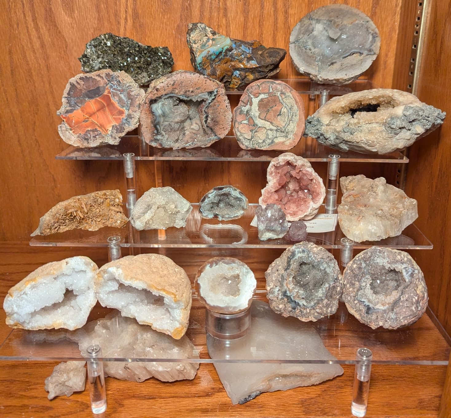 NIUBEE Acrylic Riser Display Shelf, Clear Display Stand for Amiibo Funko POP Figures,4 Tier Cupcakes Stand Perfume Organizer and Storage (9 Inch Small) customer photo 2