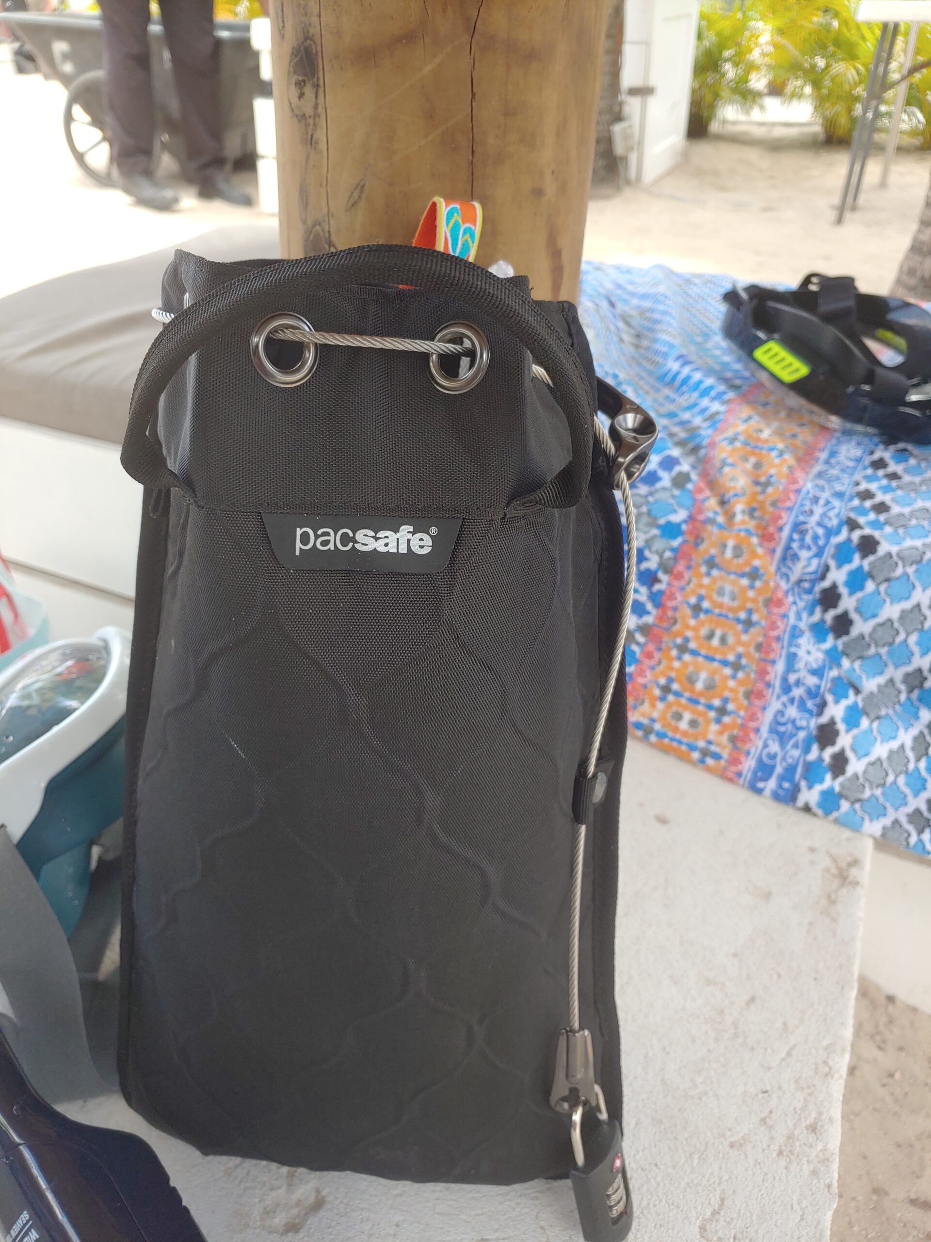 Pacsafe Travelsafe Gii 5 Liter Portable Safe (Black) customer photo 2