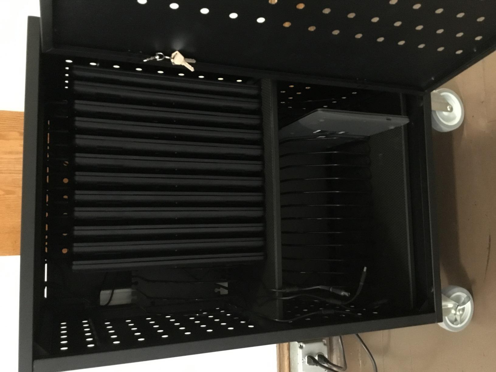 ECR4Kids 30-Bay Charging Cart, Classroom Storage, Black customer photo 1