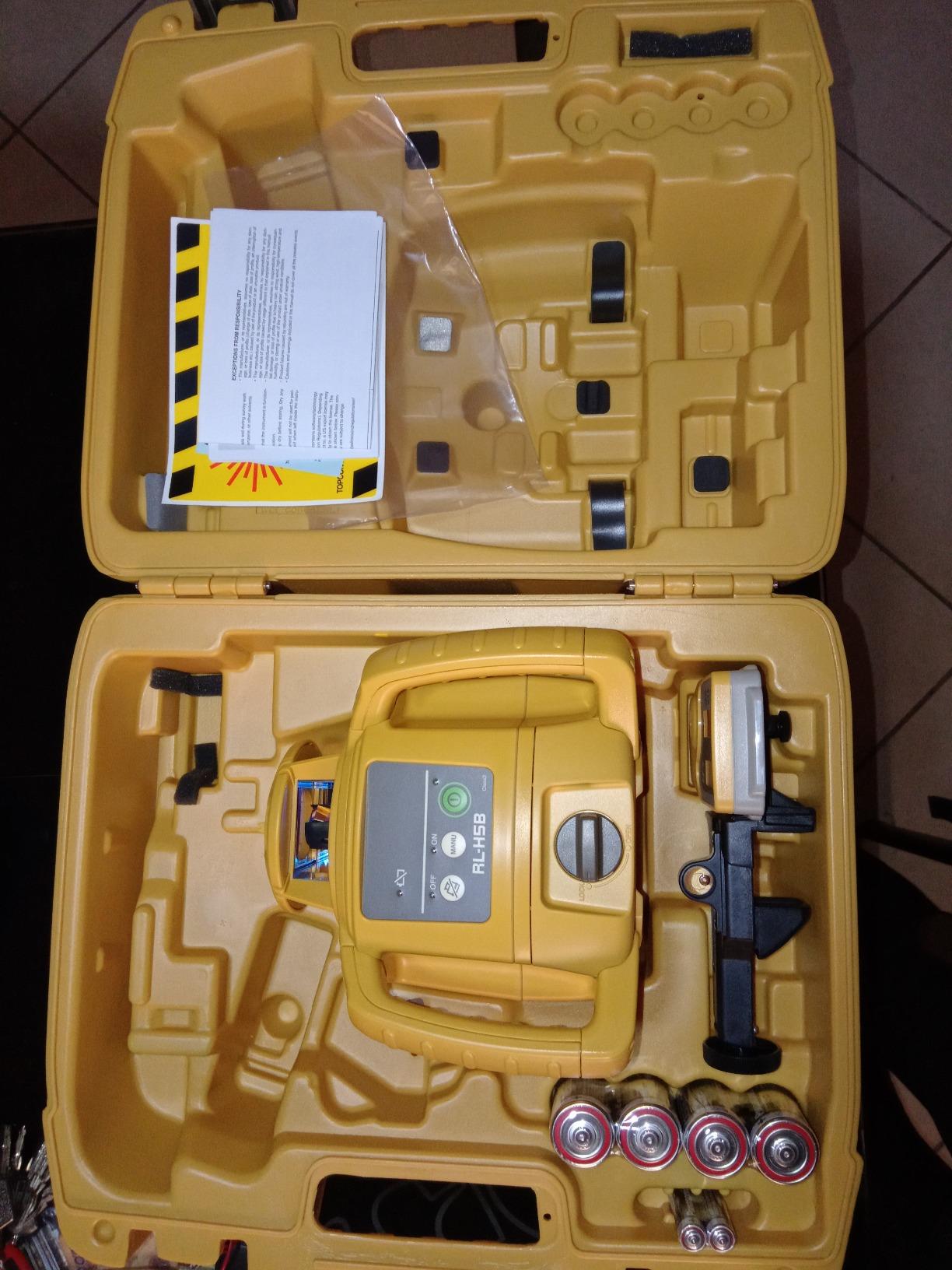 Topcon RL-H5A Self Leveling Horizontal Rotary Laser with Field Book, LS-80 Receiver, Detector Holder & Case, Class 2, IP66 Rating, Dust, and Water Resistance, 2600ft (800m) Construction Laser Level customer photo 2