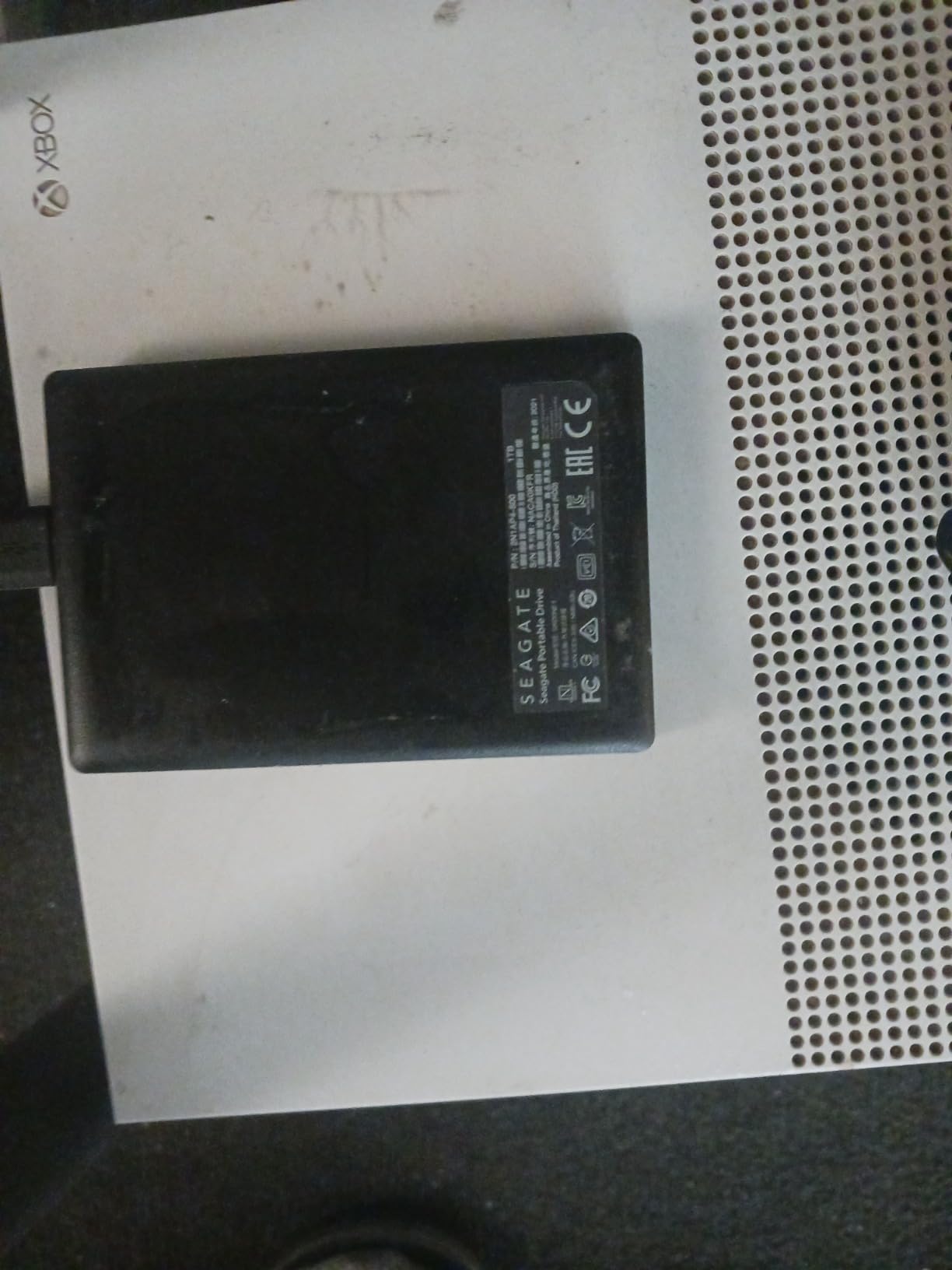 Seagate Portable 1TB External Hard Drive HDD - USB 3.0 for PC, Mac, PlayStation, & Xbox, 1-Year Rescue Service (STGX1000400) customer photo 1