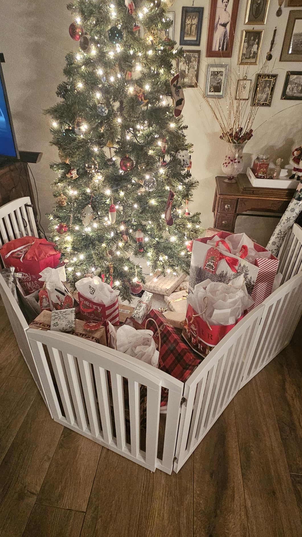 PAWLAND Wooden Freestanding Foldable Pet Gate for Dogs, 24 inch 4 Panels Step Over Fence, Dog Gate for The House, Doorway, Stairs, Extra Wide (White, 24