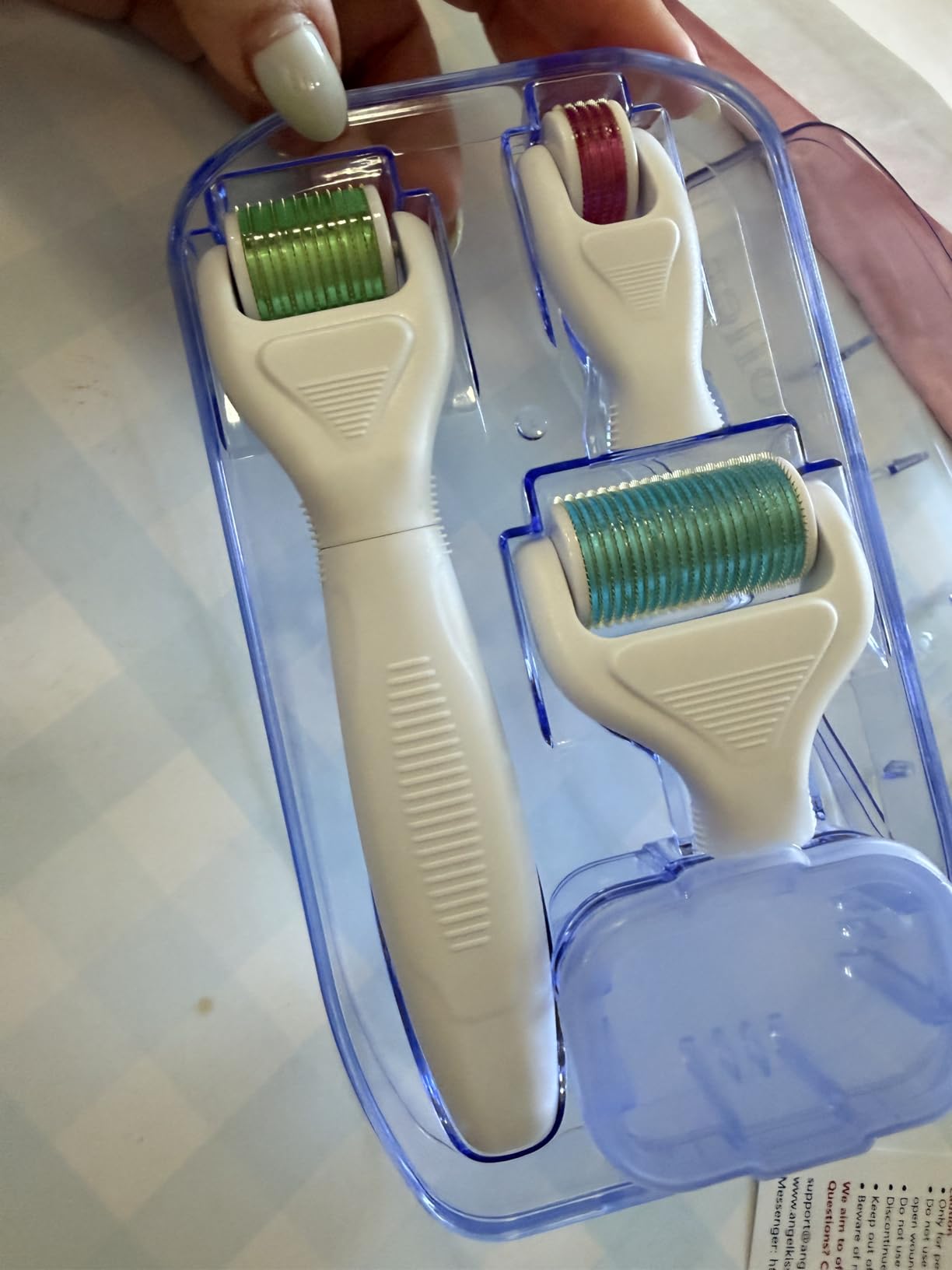 Derma Roller for Face and Body - Angel Kiss 4 in 1 Titanium Microneedling Roller Kit Micro Needle Microneedle Roller, 300 and 720 Needles 0.25mm,1200 Needle 0.3mm, Microdermabrasion Roller Men Women customer photo 1