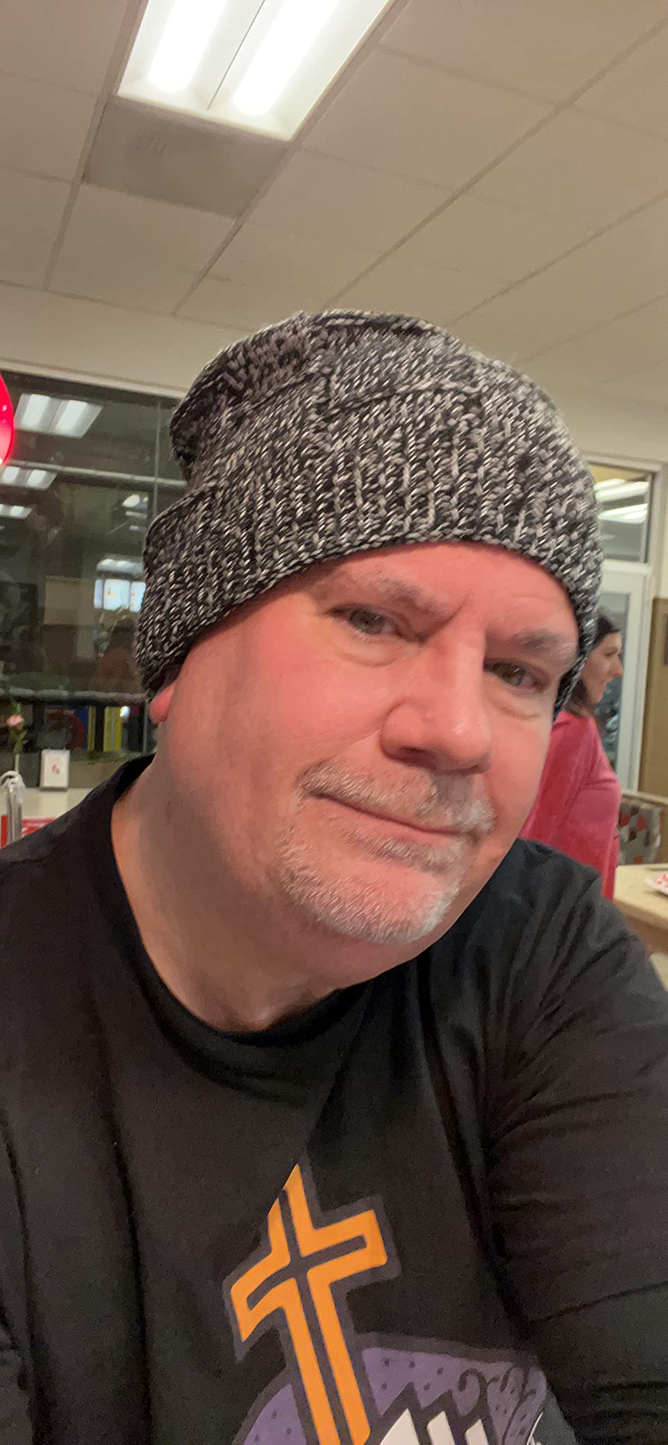 Bluetooth Beanie Hat Headphones - Wireless Music Headset Beanie with Built-in Speakers and Mic - Unique Tech Gifts Stocking Stuffer for Men Women Teens customer photo 1