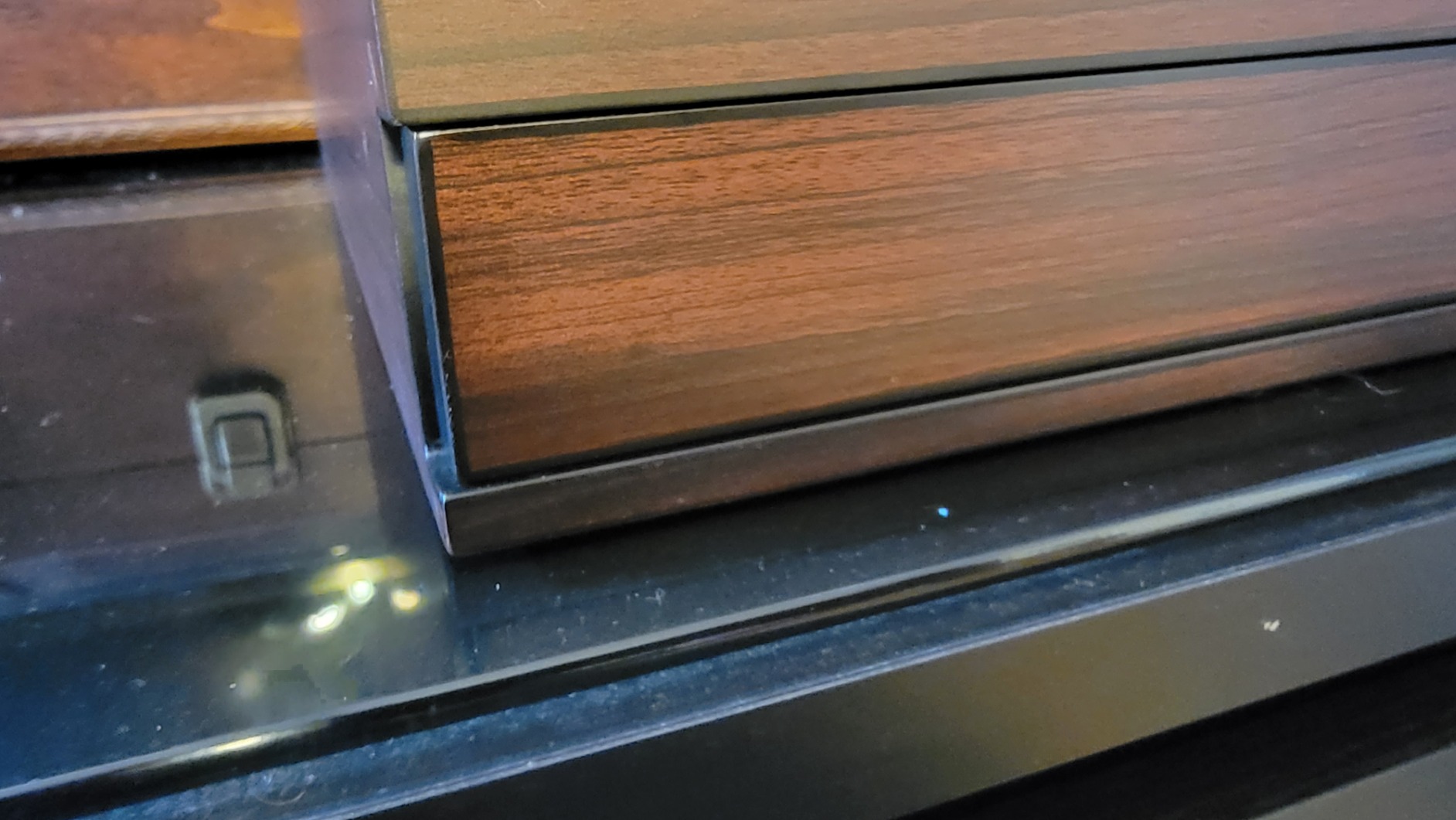 CASE ELEGANCE Glass Top Cigar Humidor with Thick Cedar, Easy humidification System, Accurate Digital Hygrometer - Renzo, Brown customer photo 1