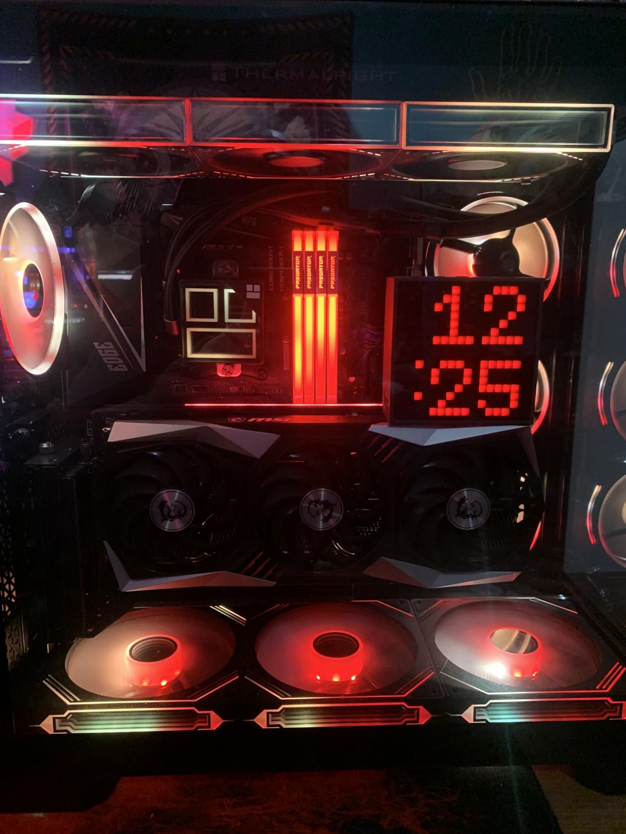 Divoom TimeBox Evo -- Pixel Art Bluetooth Speaker with 16x16 LED Display APP Control - Cool Animation Frame & Gaming Room Setup & Bedside Alarm Clock- Black customer photo 2