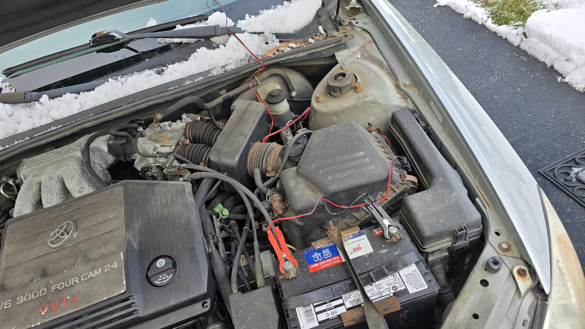 POWOXI Upgraded 7.5W Solar Battery Trickle Charger Maintainer 12V Portable Waterproof Solar Panel Trickle Charging Kit for Car, Automotive, Motorcycle, Boat, Marine, RV, Trailer, Snowmobile customer photo 1