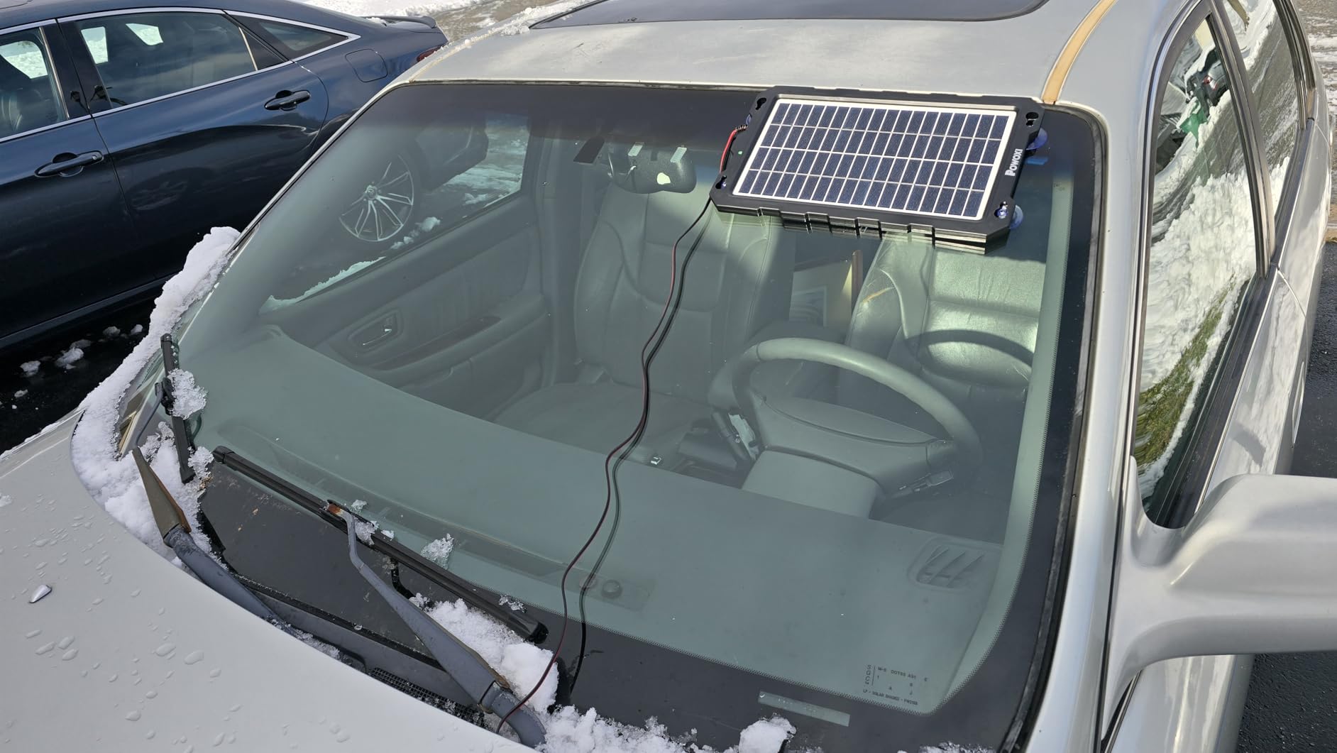 POWOXI Upgraded 7.5W Solar Battery Trickle Charger Maintainer 12V Portable Waterproof Solar Panel Trickle Charging Kit for Car, Automotive, Motorcycle, Boat, Marine, RV, Trailer, Snowmobile customer photo 2