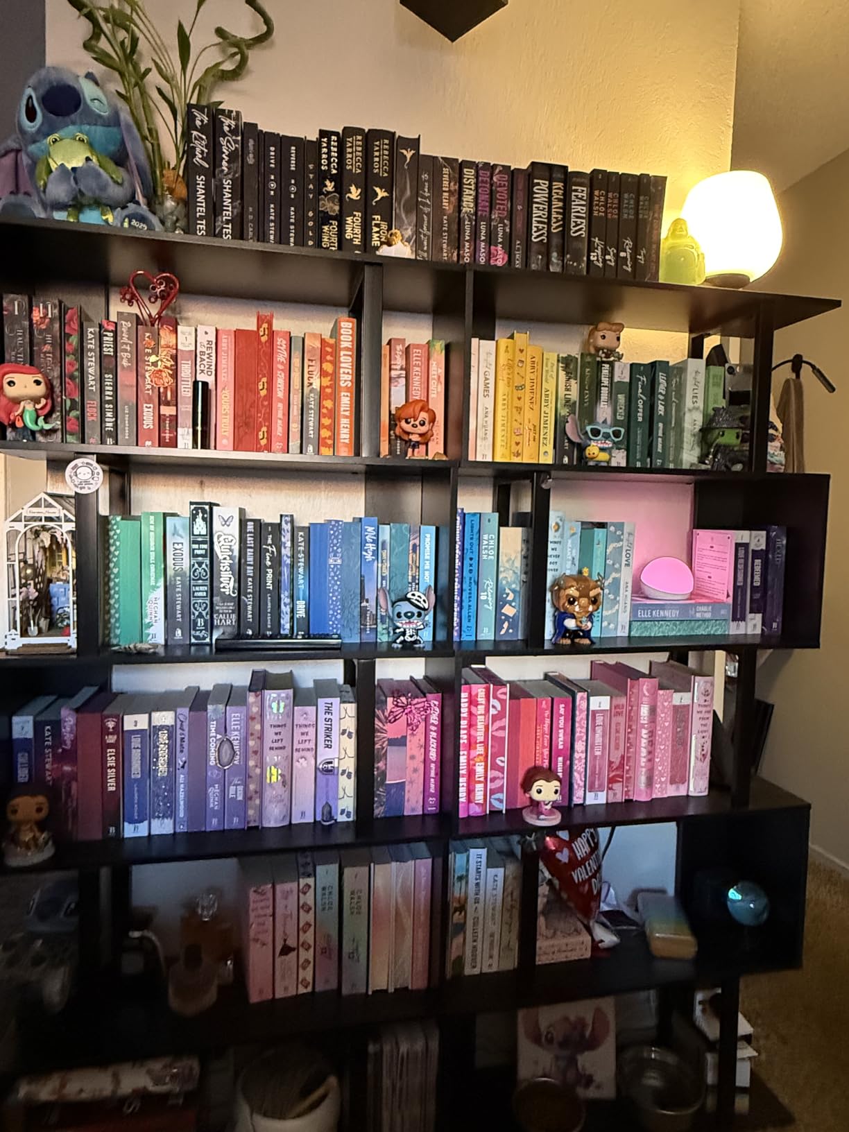 Echo Glow, Multicolor smart lamp, Works with Alexa customer photo 2