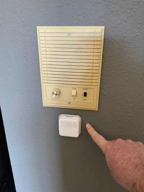 Honeywell Home T9 WIFI Smart Thermostat, Smart Room Sensor Ready, Touchscreen Display, Alexa and Google Assist customer photo 1