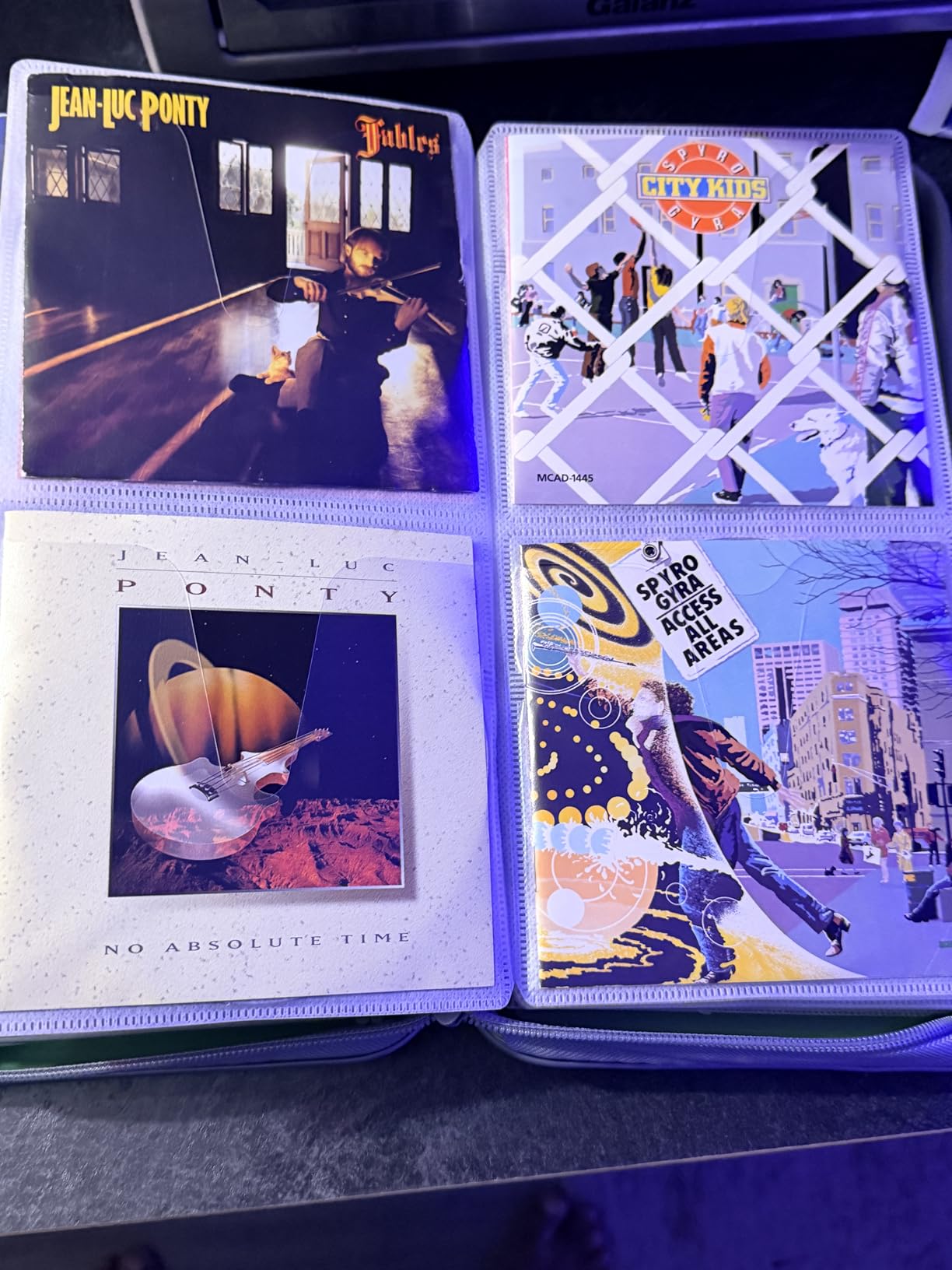 CD Case, 96 Capacity Hard Plastic CD Holder Protective DVD Disc Storage Case Holder Portable Zipper CD DVD Organizer Storage Wallet customer photo 1