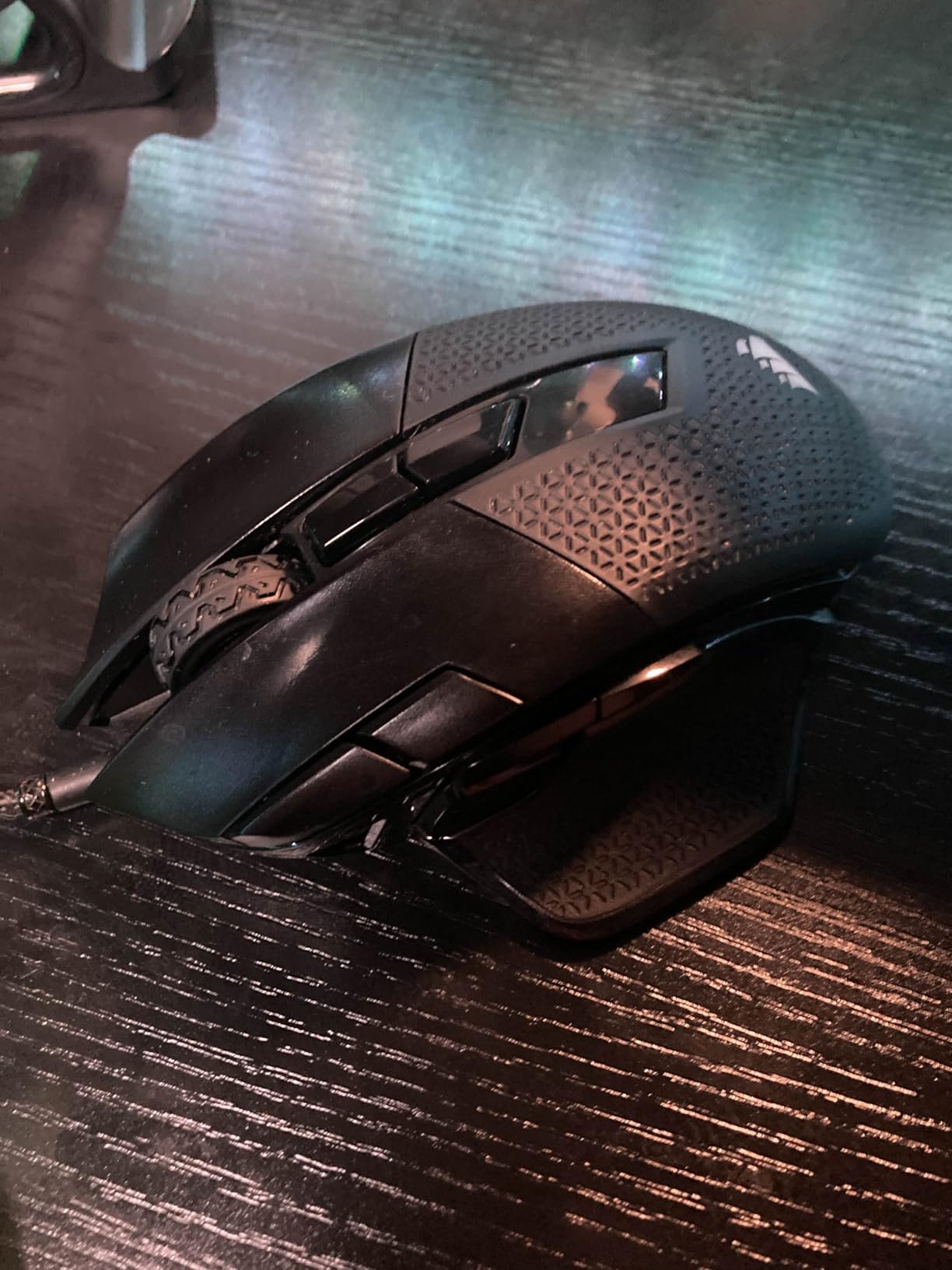 Corsair NIGHTSWORD RGB Gaming Mouse for FPS, MOBA - 18,000 DPI - 10 Programmable Buttons - Weight System - iCUE Compatible - Black customer photo 1