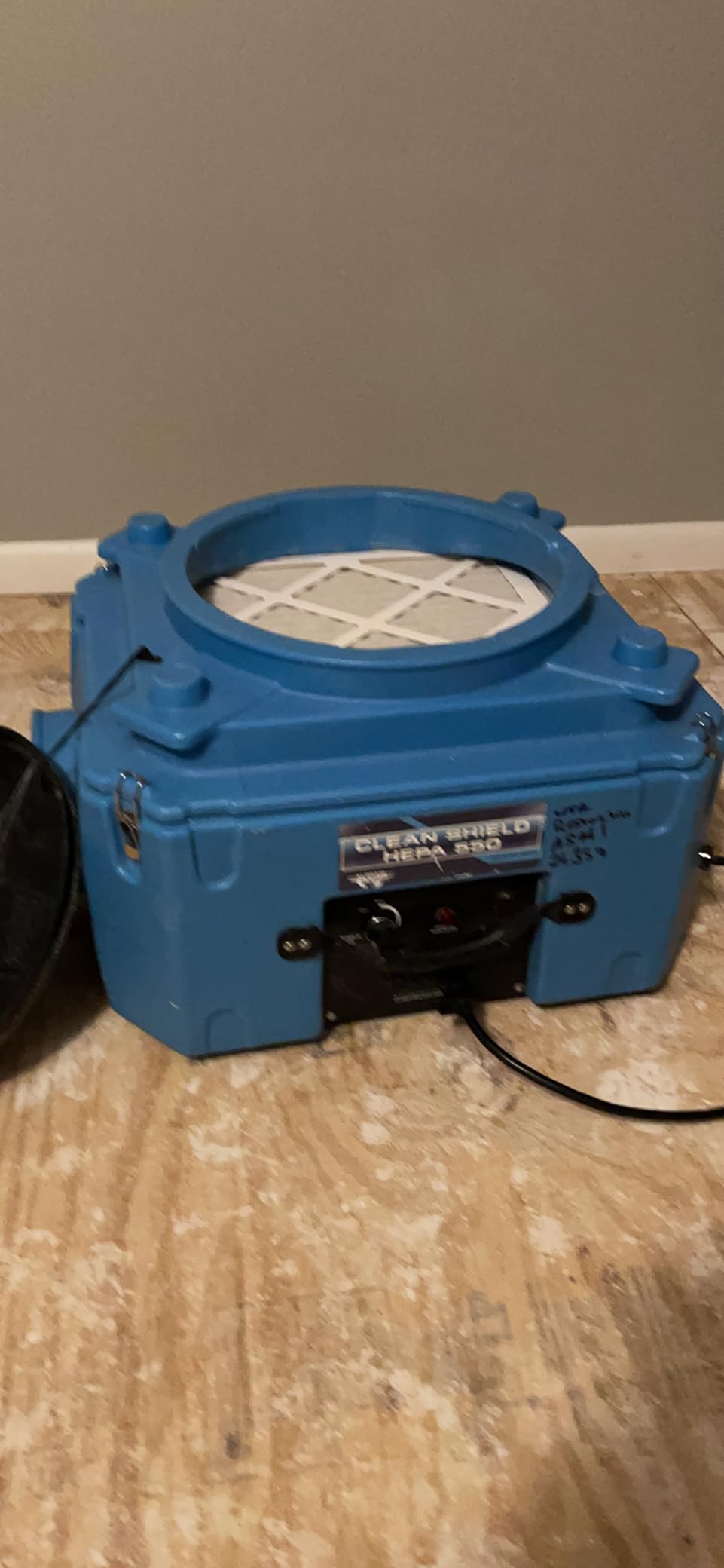 ALORAIR Air Scrubber with 3 Stage Filtration, Clean Shield Hepa 550, Blue customer photo 2