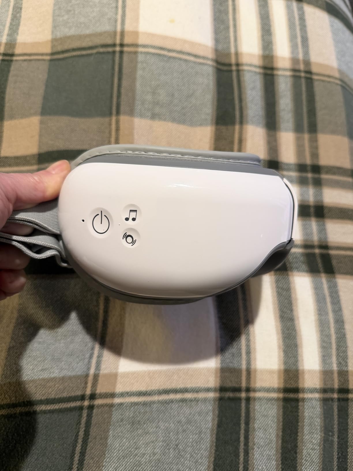 RENPHO Eye Massager with Heat, Mothers Day Birthday Gifts for Mom Women Men Her, FSA Eligible HSA Eye Mask for Migraine Relief,Sleep Mask for Dry Eyes Relax, Reduce Strain for Men Dad Eyeris 1 customer photo 2