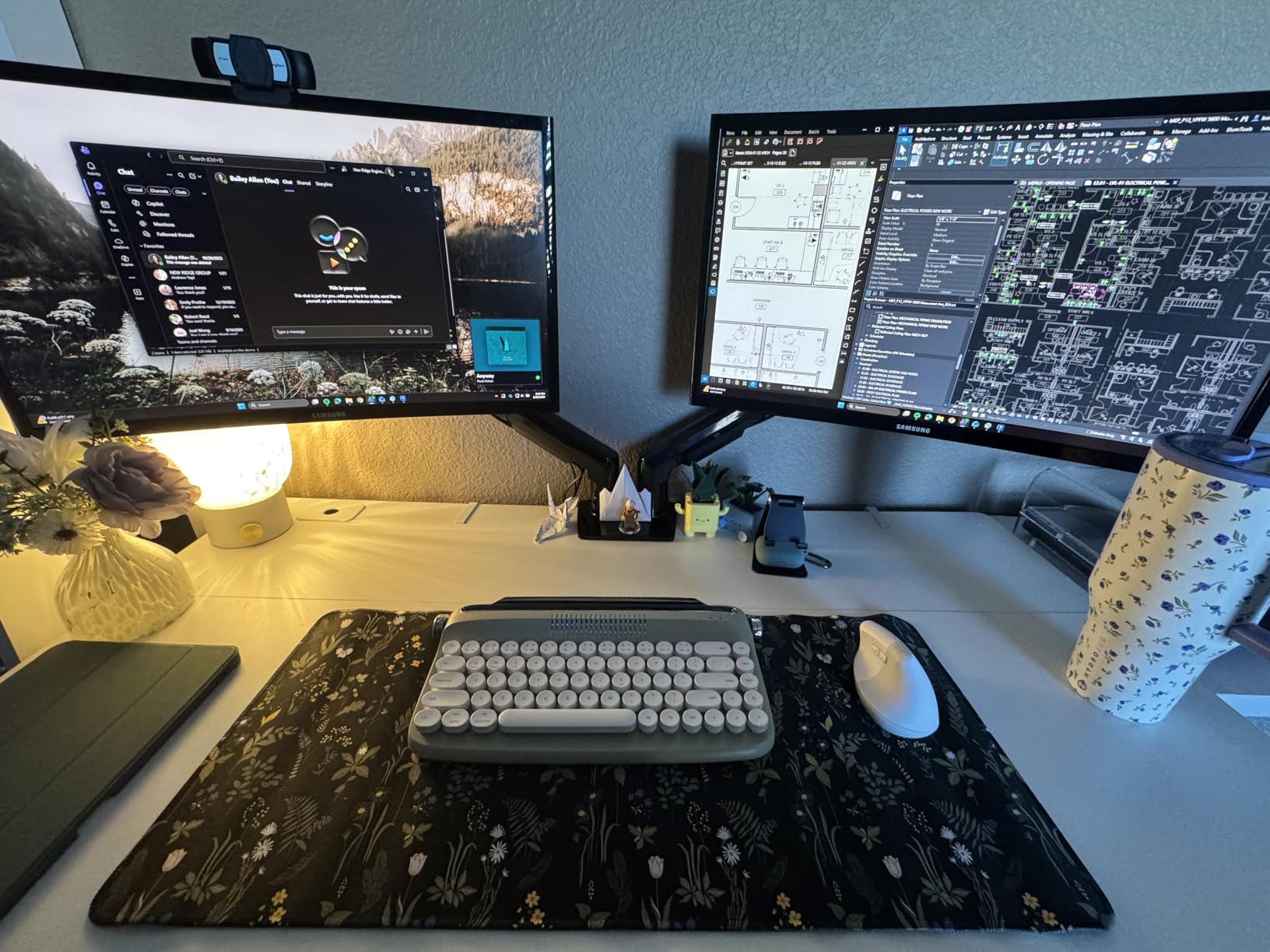 HUANUO FlowLift Dual Monitor Stand, Fully Adjustable Gaming Monitor Desk Mount for 13-32 Computer Screens, Full Motion VESA 75x75/100x100 with C-Clamp & Grommet Base, Each Arm Holds 4.4 to 19.8 lbs customer photo 2