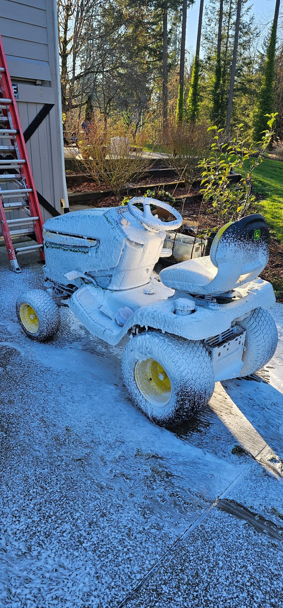 Amazon Basics Foam Cannon with 1/4-Inch Quick Connector for Pressure Washer, Snow Foam Lance for Car Washing, Adjustable Nozzle, 33-Ounce (1 Liter) customer photo 1