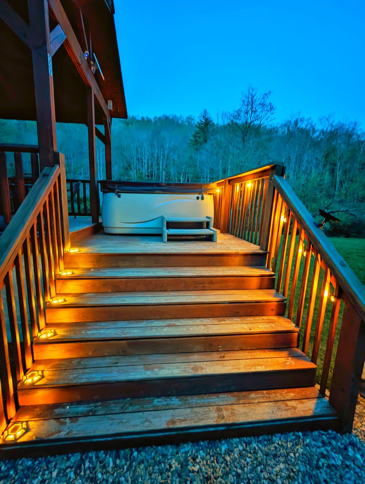 VOLISUN Solar Deck Lights Driveway Dock Lights, 12-Pack Led IP68 Waterproof Outdoor Warning Step Lights for Driveway Sidewalk Garden Pathway Yard(White, Auto On/Off) customer photo 1