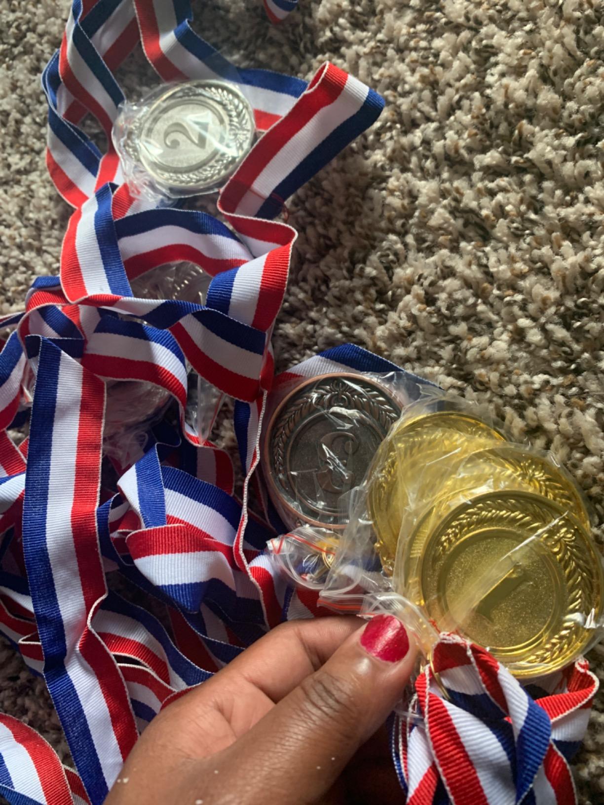 Favide 12 Pieces Gold Silver Bronze Award Medals-Winner Medals Gold Silver Bronze Prizes for Competitions, Party,Olympic Style, 2 Inches customer photo 2