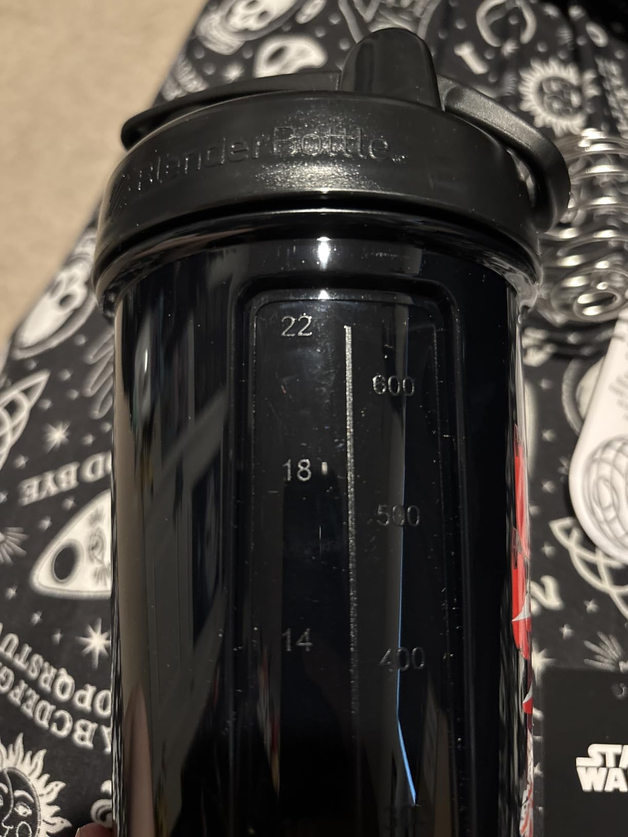 BlenderBottle Star Wars Shaker Bottle Pro Series Perfect for Protein Shakes and Pre Workout, 28-Ounce, Darth Vader Helmet customer photo 2