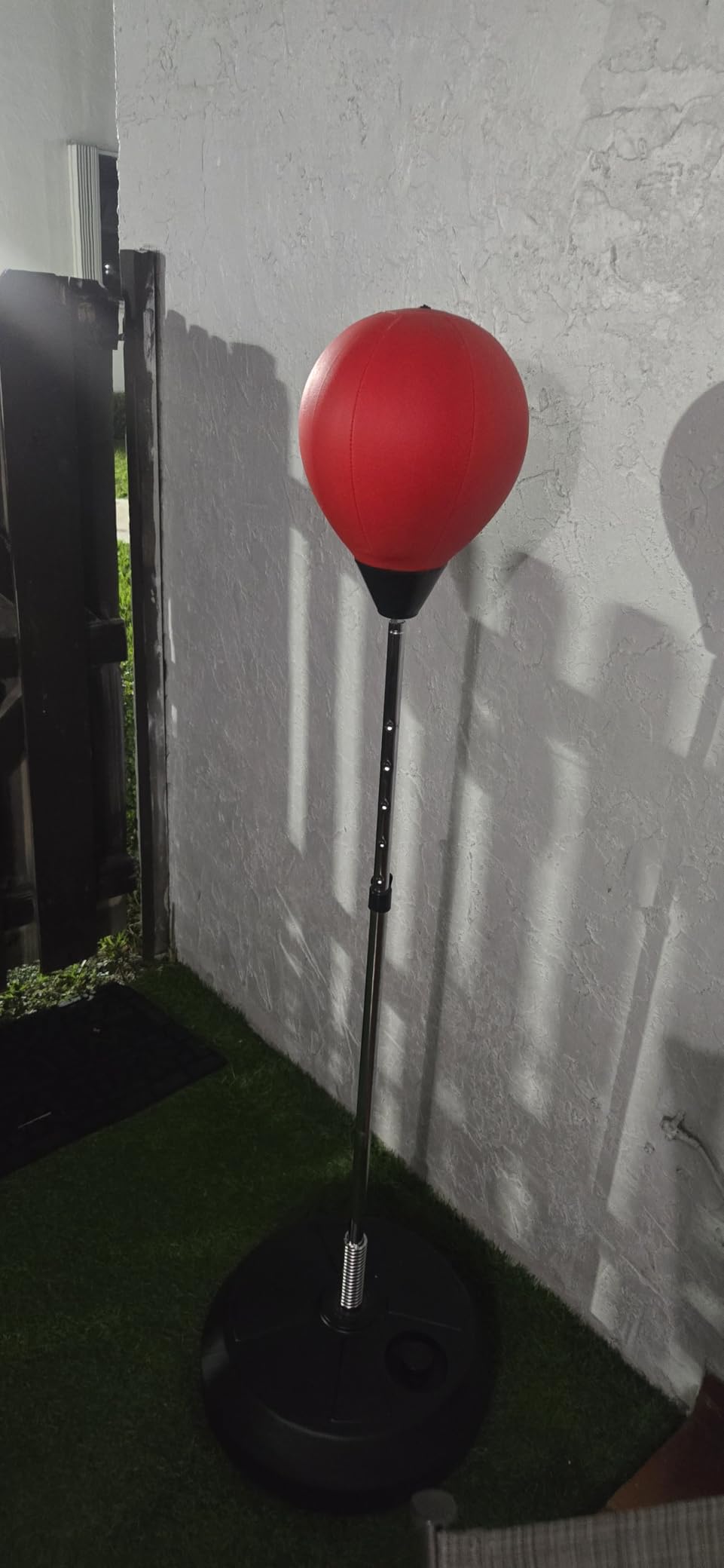 TechTools Punching Bag with Stand, Boxing Bag for Teens & Adults - Height Adjustable customer photo 1
