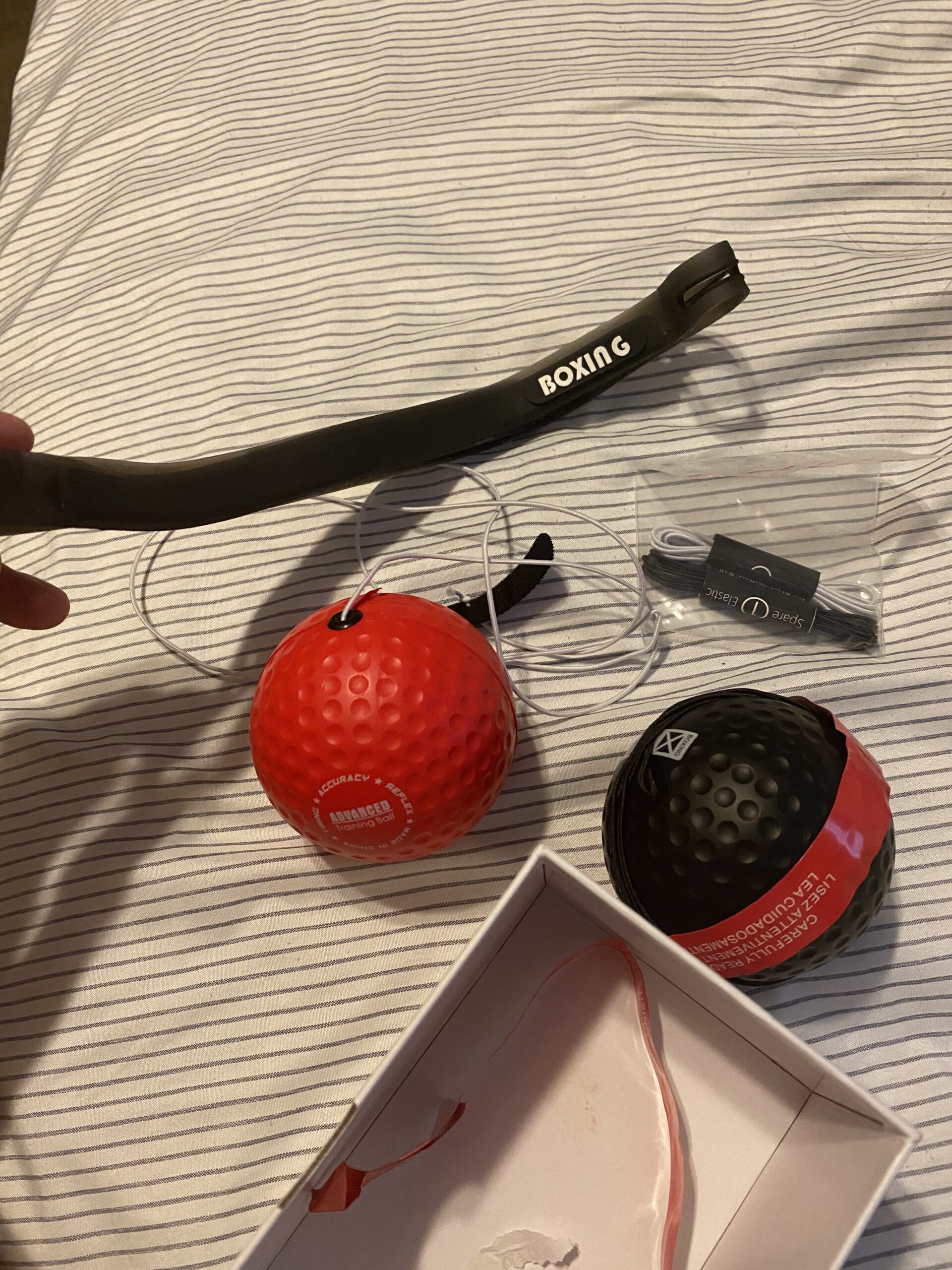 YMX BOXING® Training Reflex Ball with Counter App - Adjustable Elastic Headband, Light Weight Soft Foam Balls - Improve Coordination, Reaction Speed, Focus, Accuracy - Cardio Sports Exercise Equipment customer photo 2