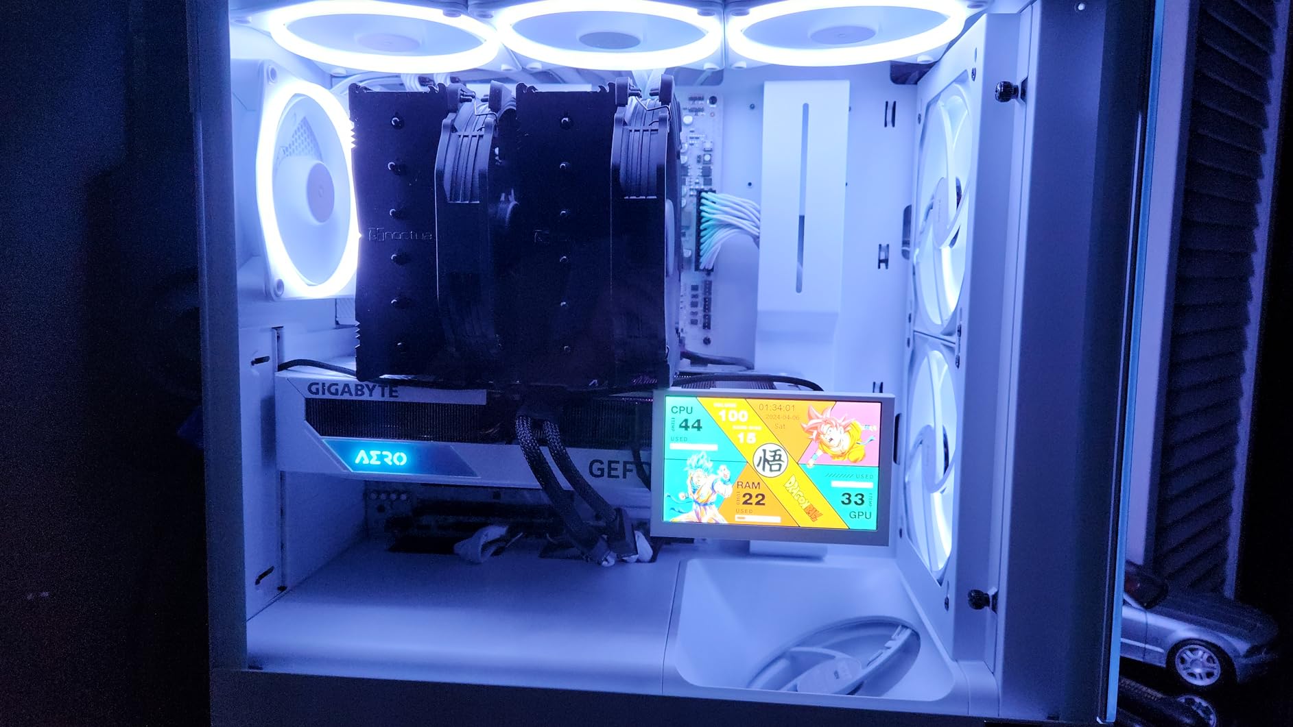 Noctua NH-D15 chromax.Black, Dual-Tower CPU Cooler (140mm, Black) customer photo 2