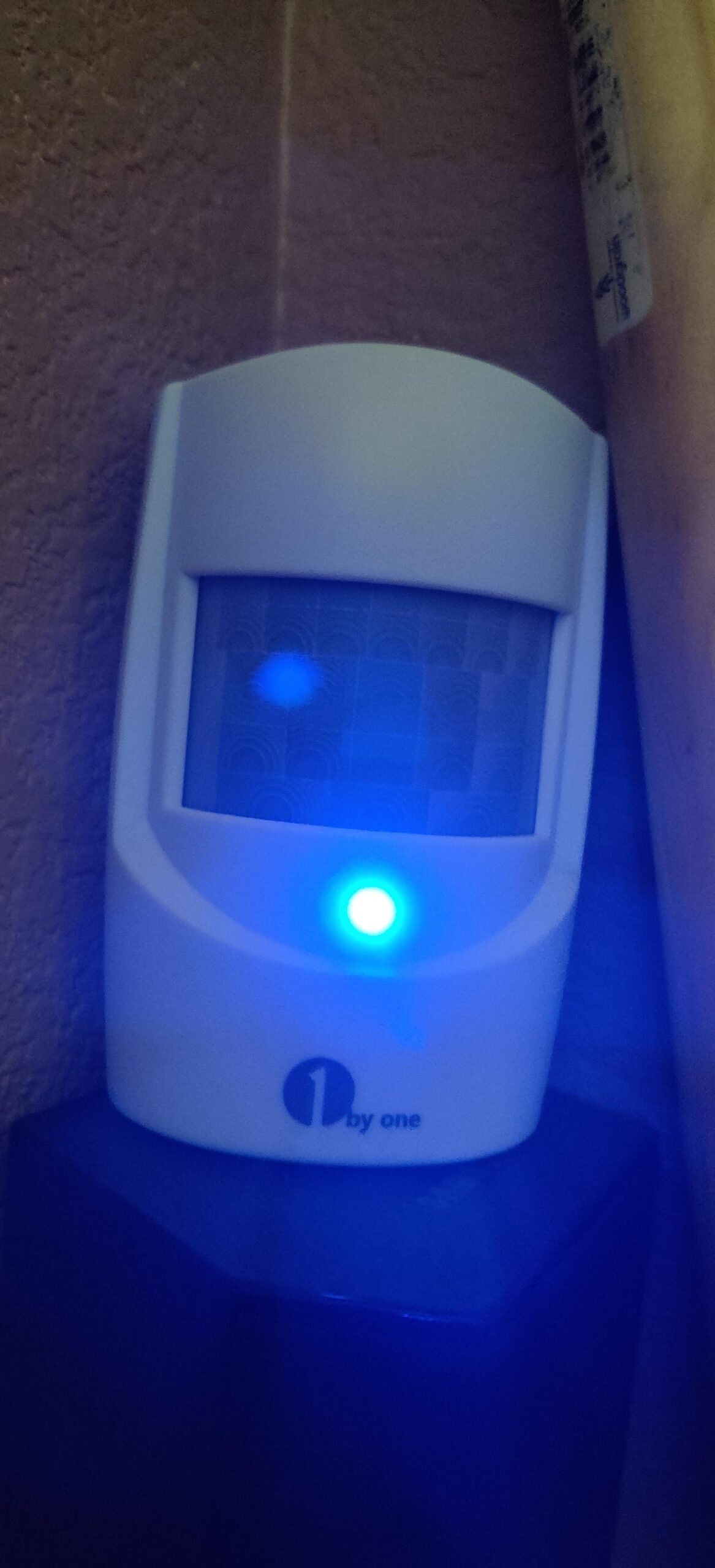 1byone Driveway Alarm, Home Security Alert System with 36 Melodies, 1 Plug-in Receiver and 2 Weatherproof PIR Motion Detector, 1000ft Wireless Transmission Range and 24ft PIR Detection Range customer photo 1