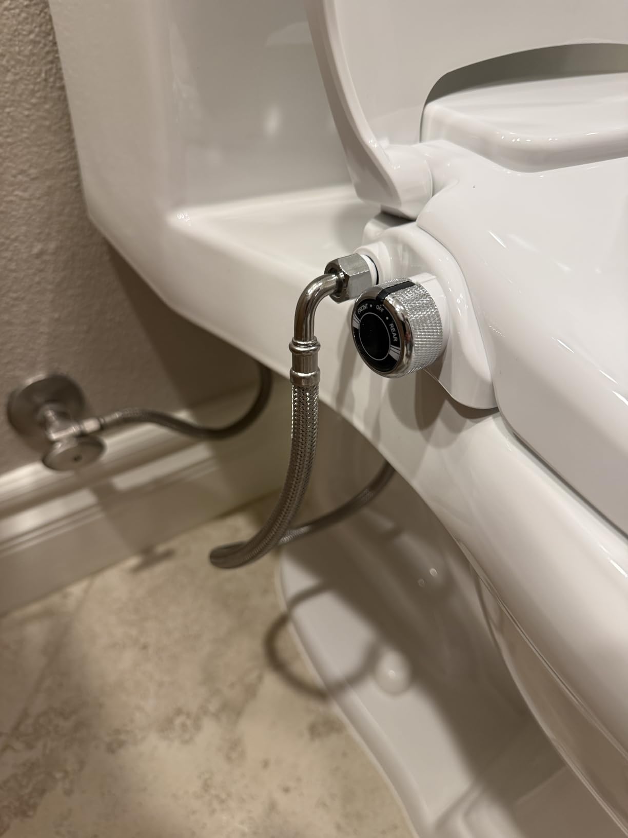 Brondell Bidet Toilet Seat Non-Electric Swash Ecoseat, Fits Elongated Toilets, White - Dual Nozzle System, Ambient Water Temperature - Bidet with Easy Installation customer photo 2