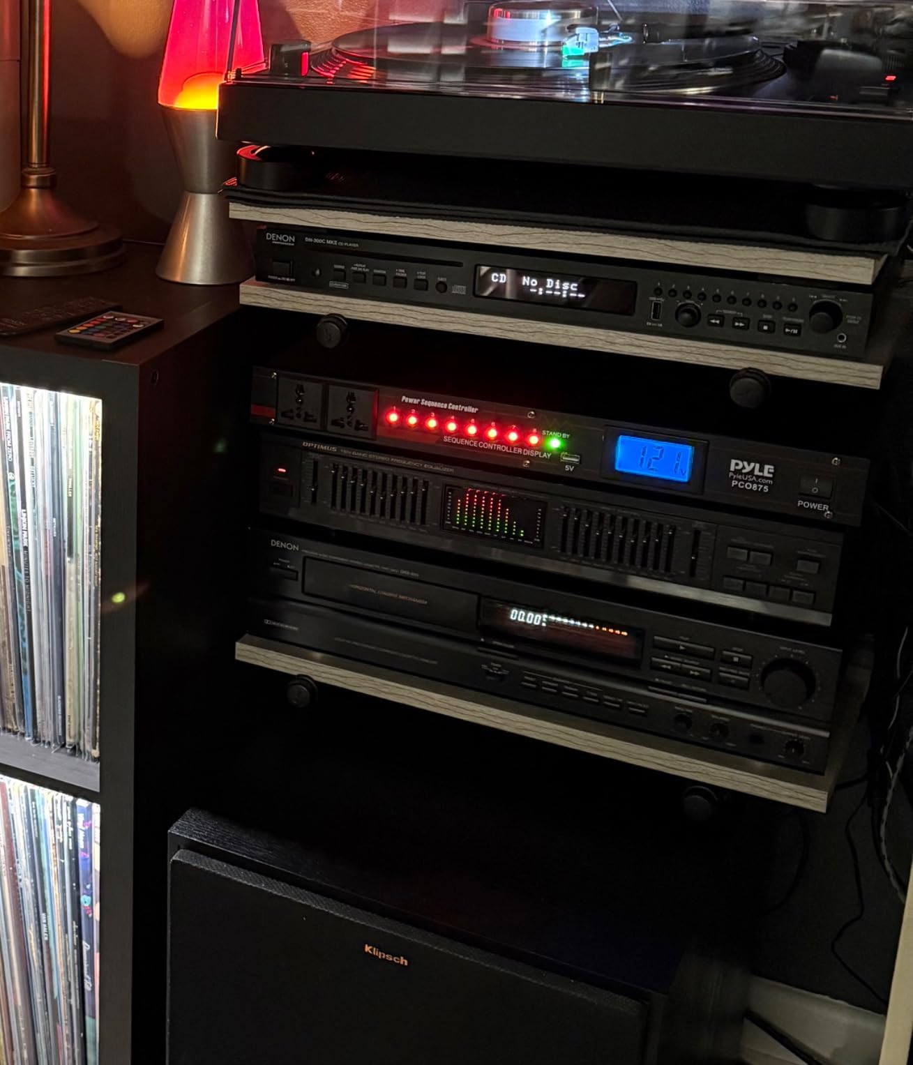 Pyle 10 Outlet Power Sequencer Conditioner - 13 Amp 2000W Rack Mount Pro Audio Digital Power Supply Controller Regulator w/Voltage Readout, Surge Protector, for Home Theater Stage/Studio Use - PCO875 customer photo 1