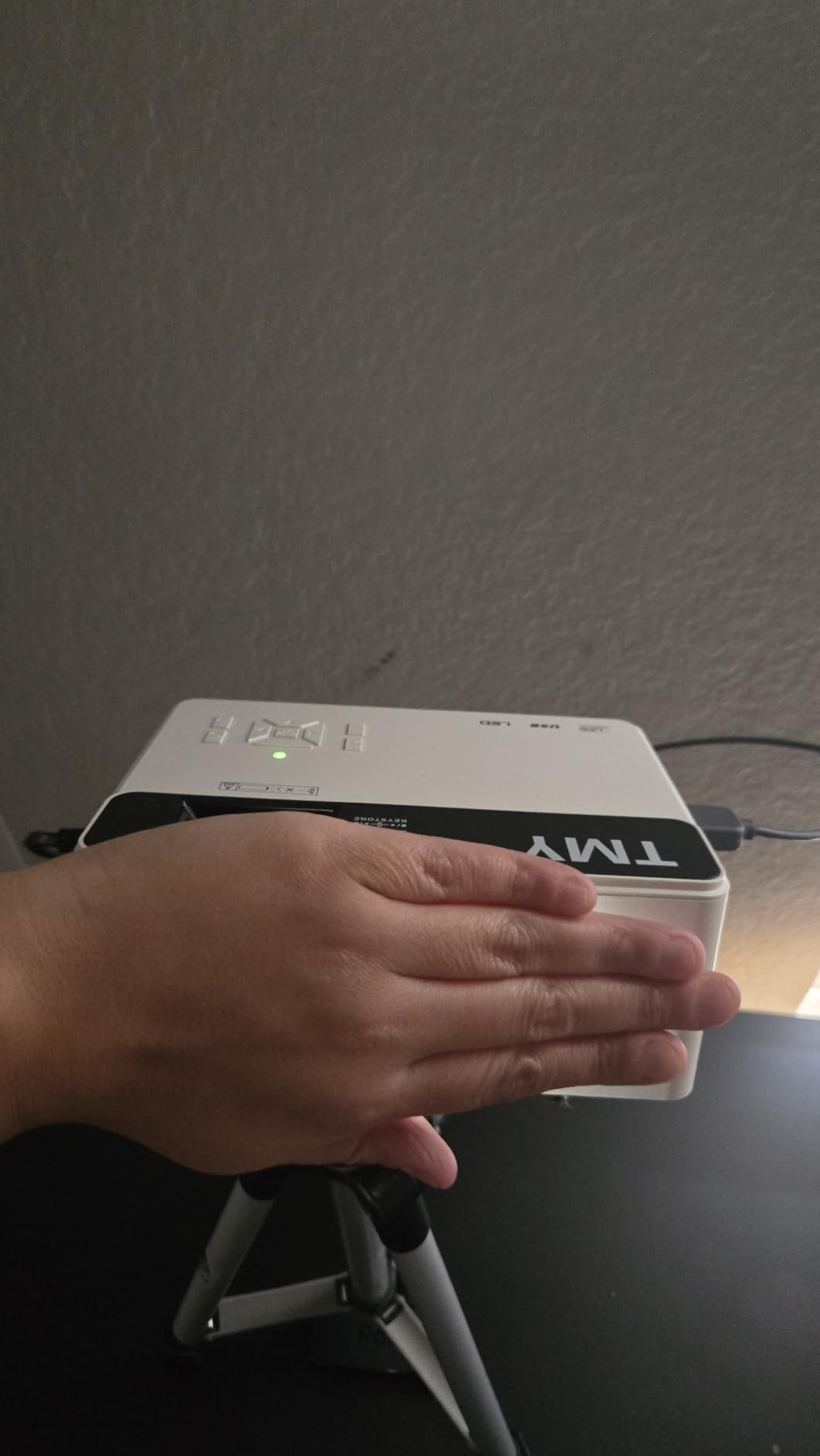 TMY 1080P Full HD Portable Mini Projector, Upgraded Bluetooth Movie Projector with Screen, Compatible with TV Stick Smartphone/HDMI/USB, Indoor & Outdoor Use customer photo 1