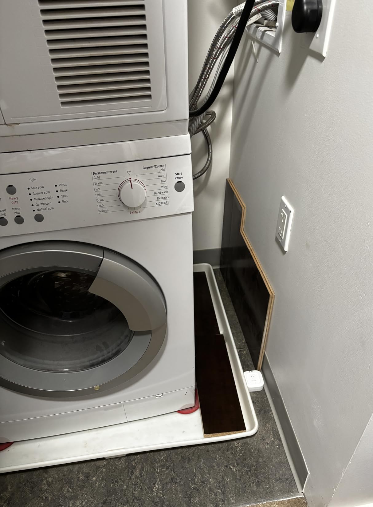 YoLink Water Leak Starter Kit: Hub + 4 Leak Sensor 1 (Silent), LoRa Long-Range, App/SMS/Email Alerts, D2D Offline Triggers, 2 AAA Up to 5-Year Battery, Compatible with Alexa/IFTTT/Home Assistant customer photo 2