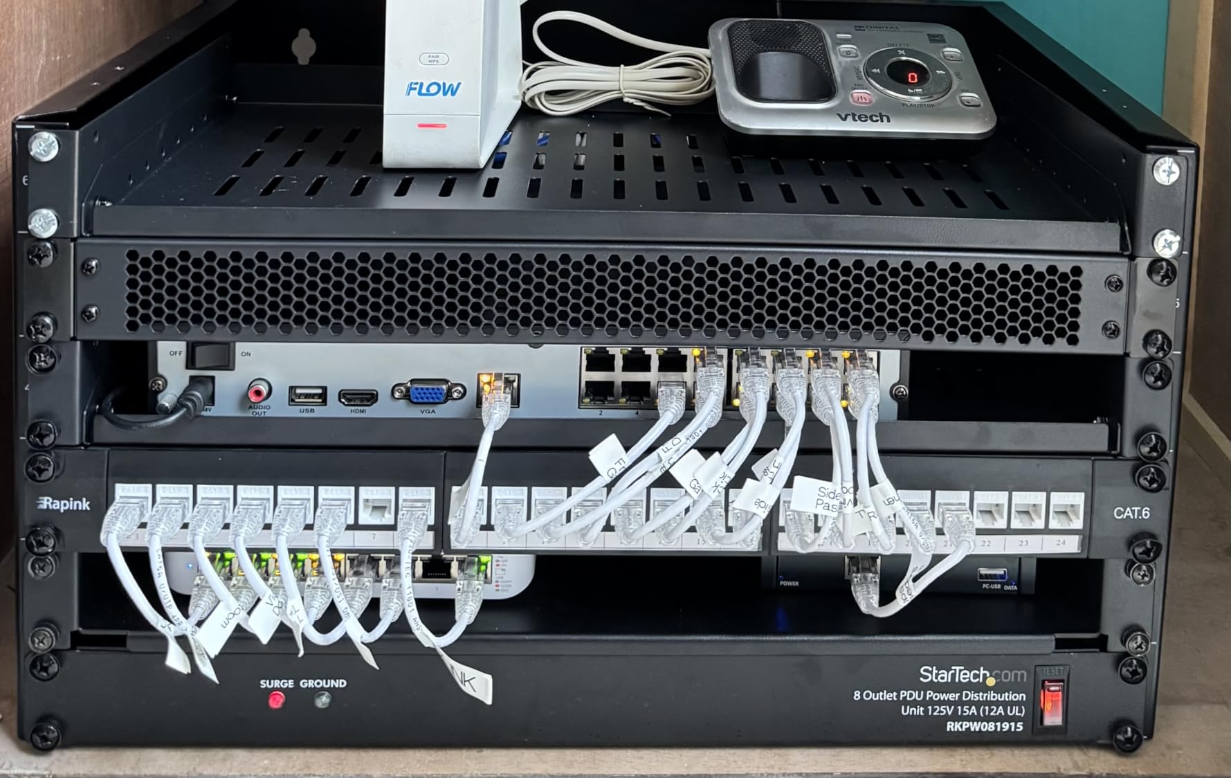 Jingchengmei 1U Disassembled Vented Cantilever Server Rack Mount Shelf 10