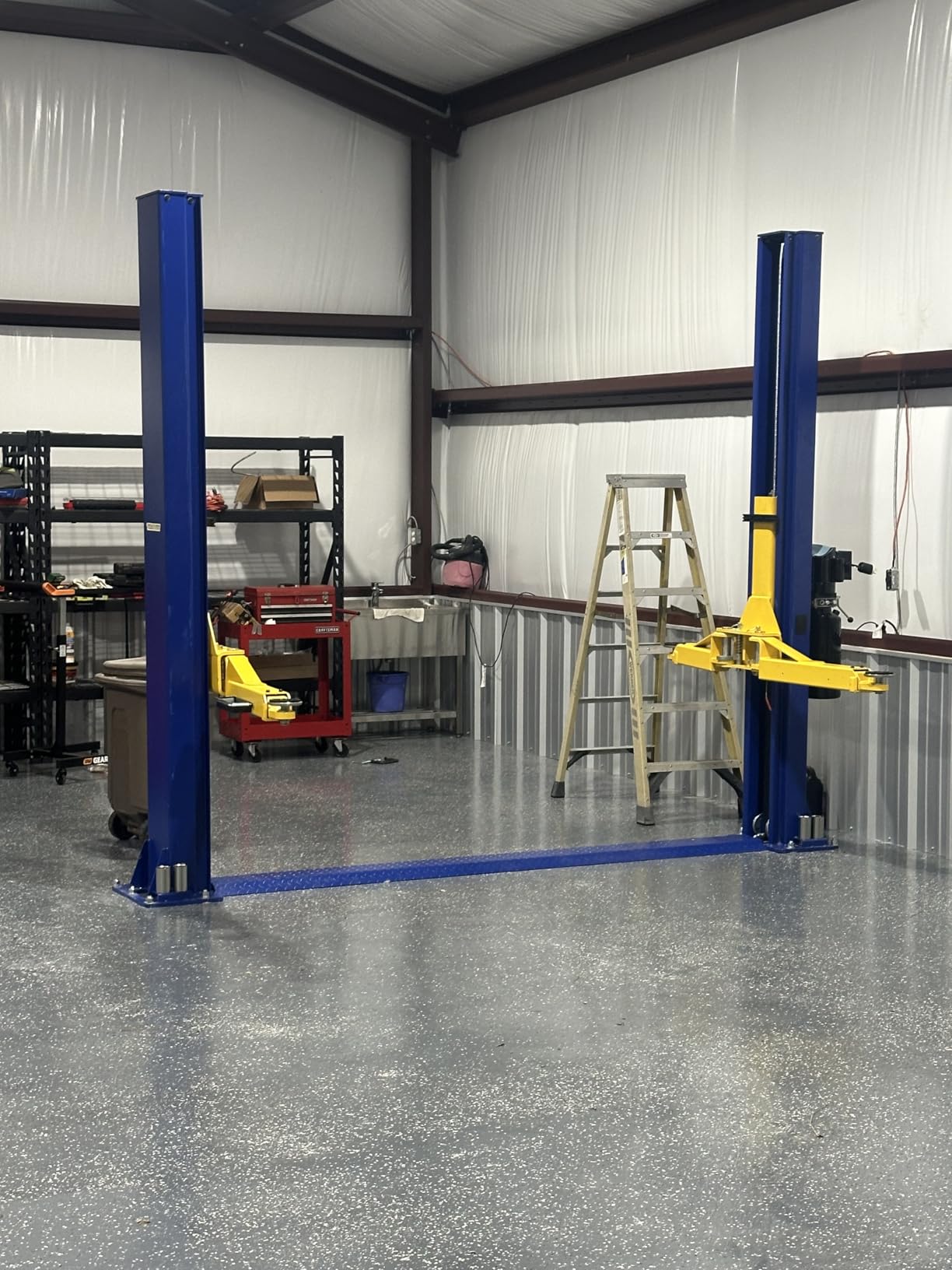 APlusLift HW-10KBP 10000LB Two Post Floor Plate Car Lift/Industry Leading 36 Months Part Replacements customer photo 1