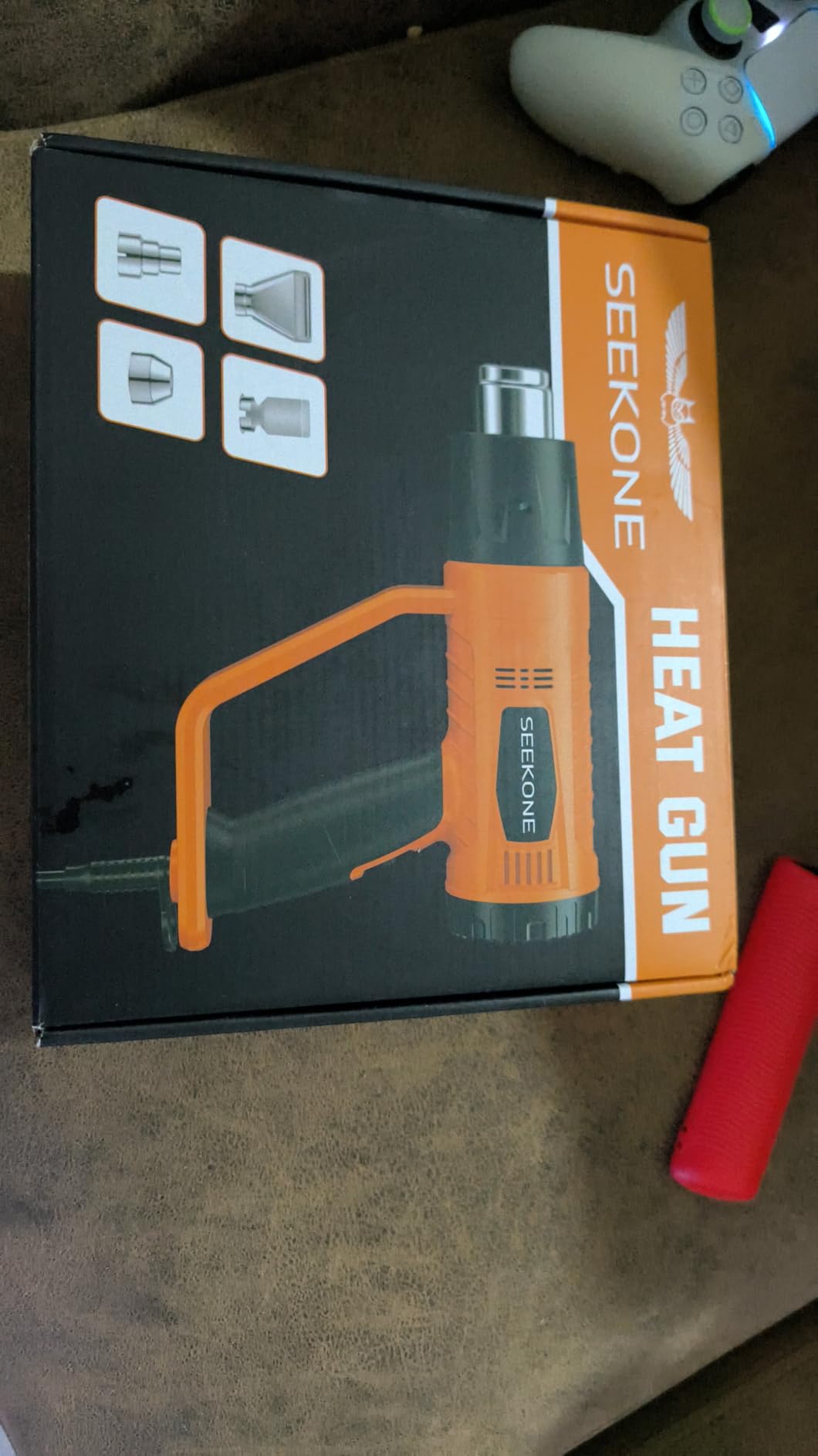 SEEKONE Heat Gun 1800W Heavy Duty Fast Heat Hot Air Gun Kit with 752℉&1112℉（400℃-600℃） Dual-Temperature Settings and 4 Nozzles with Overheat Protection for Crafts, Shrinking PVC, Stripping Paint customer photo 2