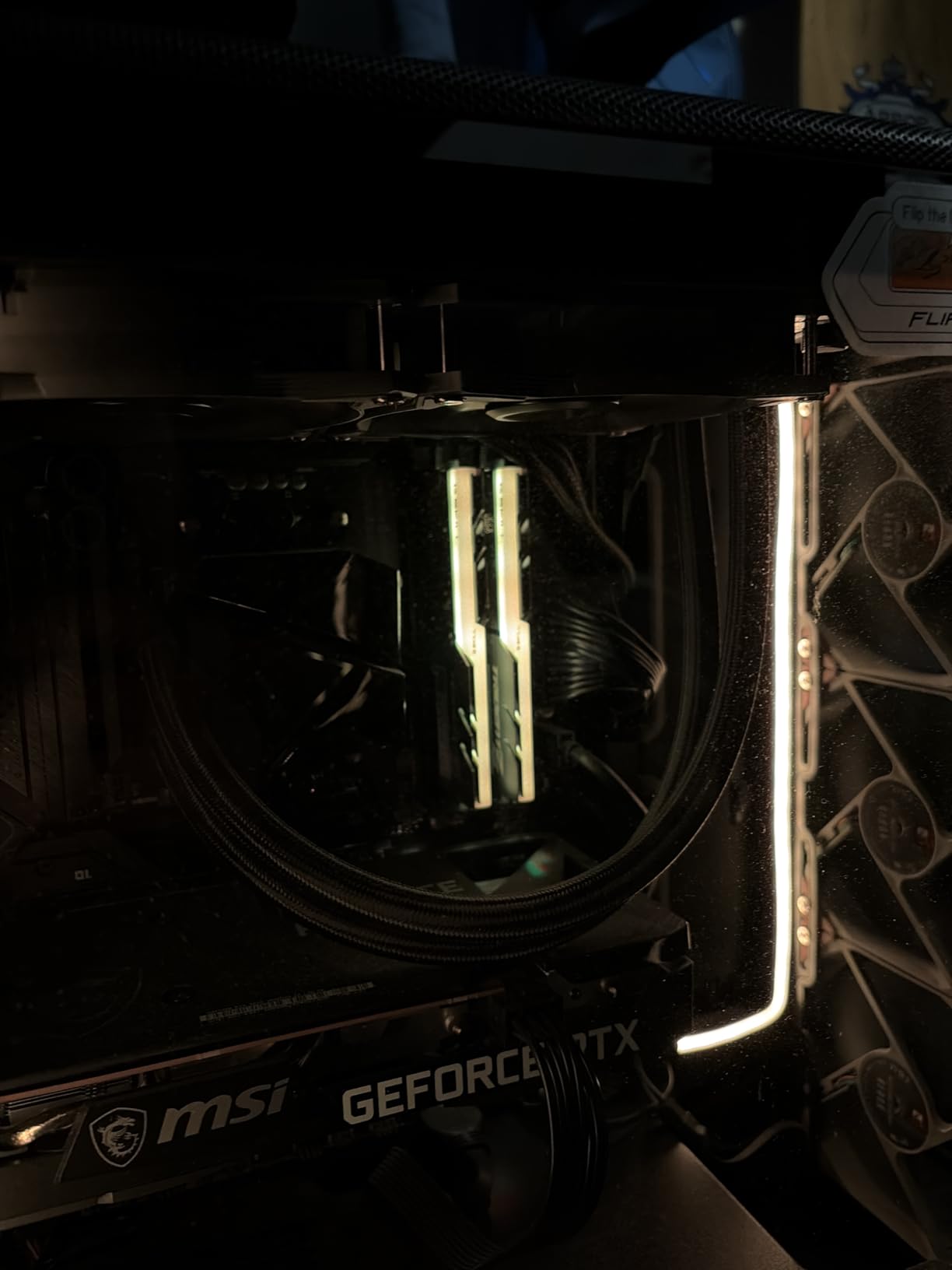 G.SKILL Trident Z RGB Series DDR4 RAM (XMP) 64GB (2x32GB) 3600MT/s CL18-22-22-42 1.35V Intel AMD Desktop Computer Memory U-DIMM (F4-3600C18D-64GTZR) customer photo 2