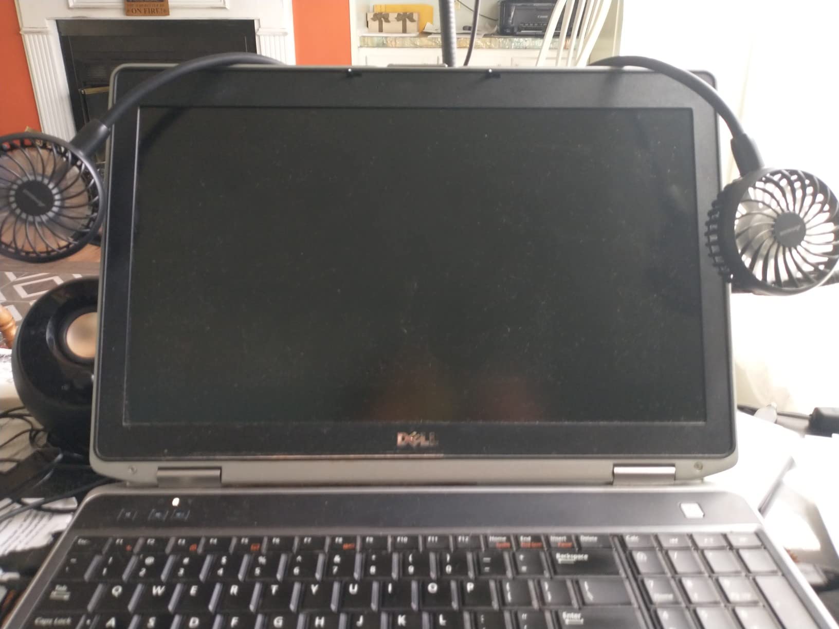 AMACOOL 2600mAh Portable Neck Fan, Wearable Hands-Free Battery Operated with Ultra Quite & Strong Wind, 360° Adjustable Personal Fan Gifts for Hot Flashes Cruise Travel Outdoor Sports 2026-Black customer photo 2