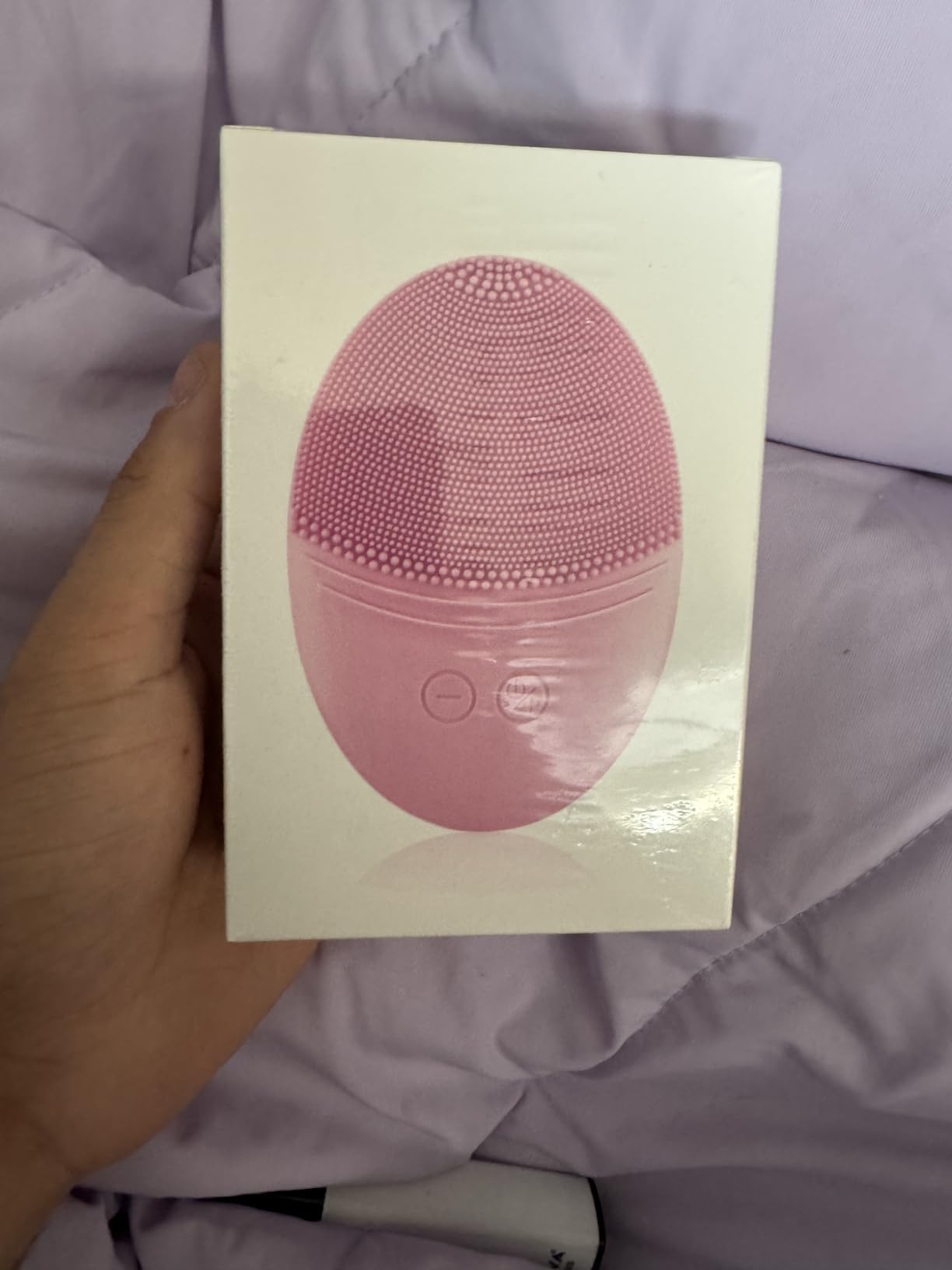 EZBASICS Facial Cleansing Brush Made with Ultra Hygienic Soft Silicone, Waterproof Sonic Vibrating Face Brush for Deep Cleansing, Gentle Massaging, Inductive Charging (Violet) 1 Pack+5 Speed Settings customer photo 1