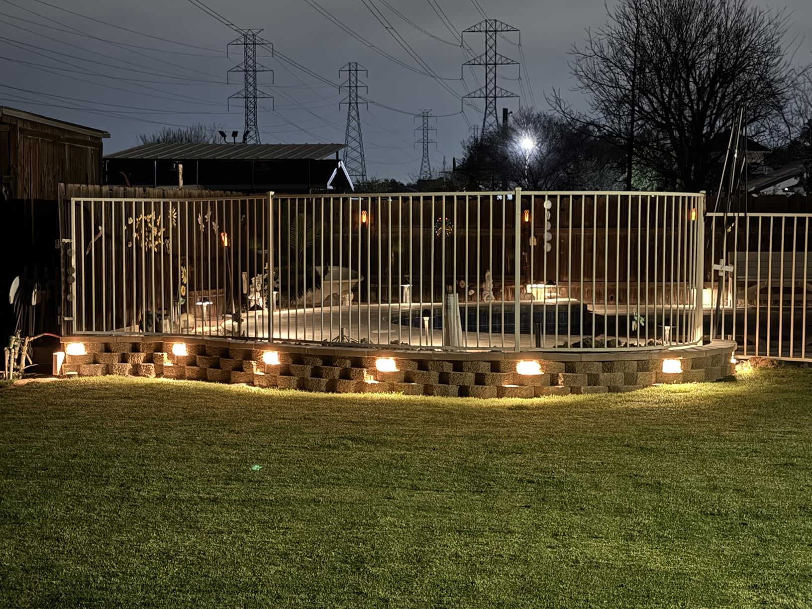 LEONLITE 8-Pack 7 Inch LED Hardscape Lighting, Update Retaining Wall Lights, LED Landscape Lighting, 12-24V AC/DC Paver Light Low Voltage, 3W/4W/5W Dimmable Outdoor Step Lights, 2700K Soft White, ETL customer photo 1