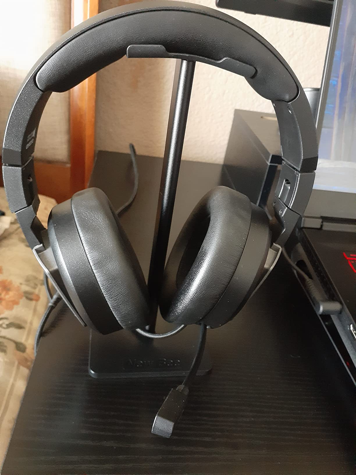 MSI Immerse GH30 V2 Gaming Headset with Detachable Microphone and Foldable Design customer photo 2