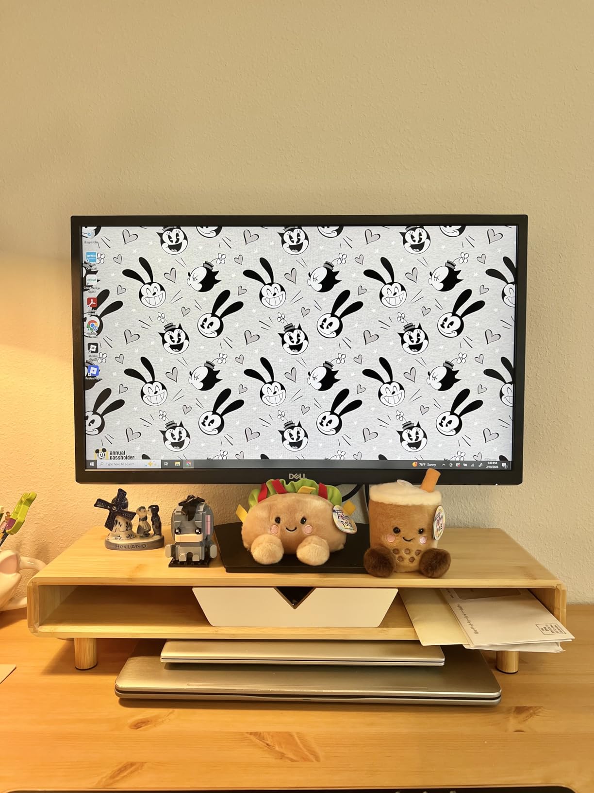 Homerays Bamboo Monitor Stand Riser, No Assembly Required Exquisite Monitor Stand with Drawer Ergonomic Height Wood Monitor Stand customer photo 2