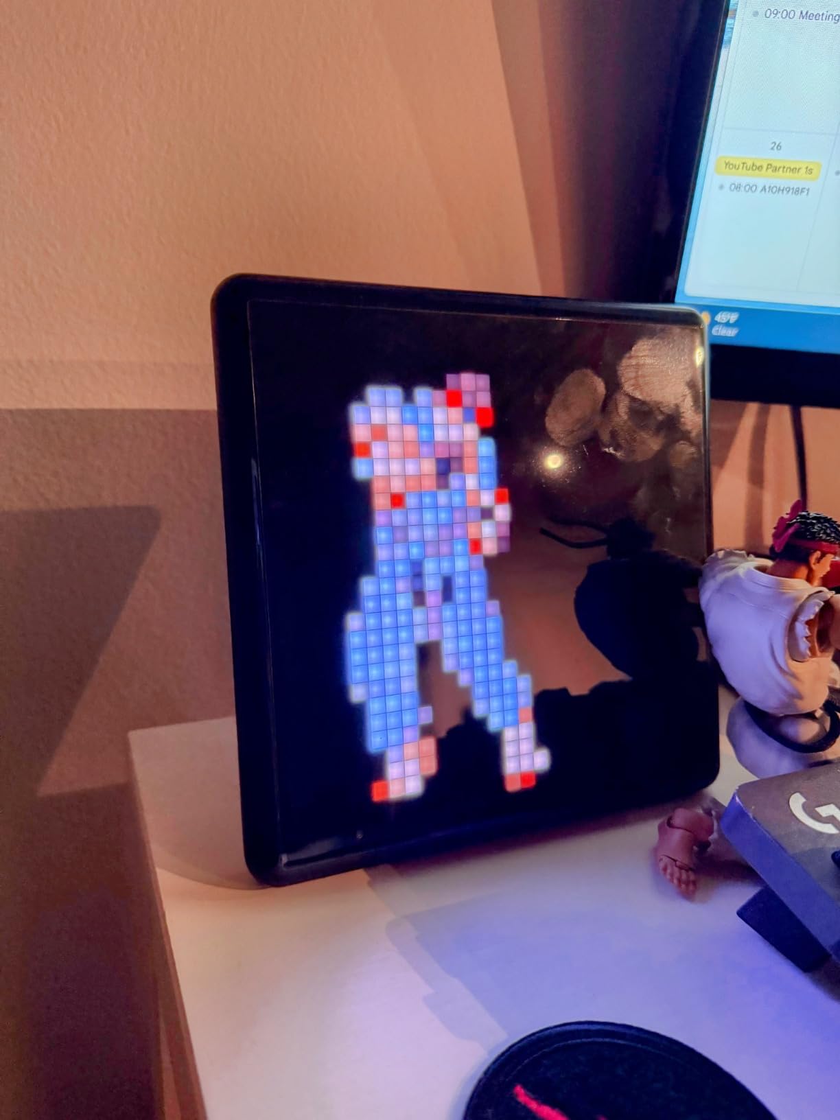 Divoom Pixoo-Max Pixel Display, APP Cellphone Control Display with 32 X 32 Programmable LED Screen for Home Decoration, Business Advertisement customer photo 1