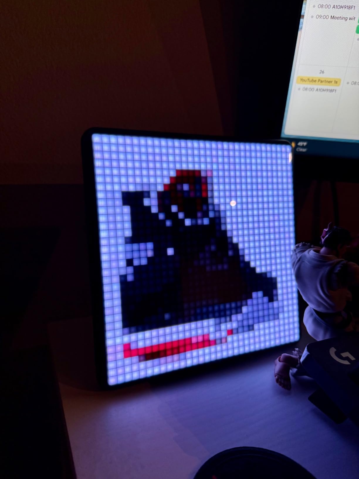 Divoom Pixoo-Max Pixel Display, APP Cellphone Control Display with 32 X 32 Programmable LED Screen for Home Decoration, Business Advertisement customer photo 2